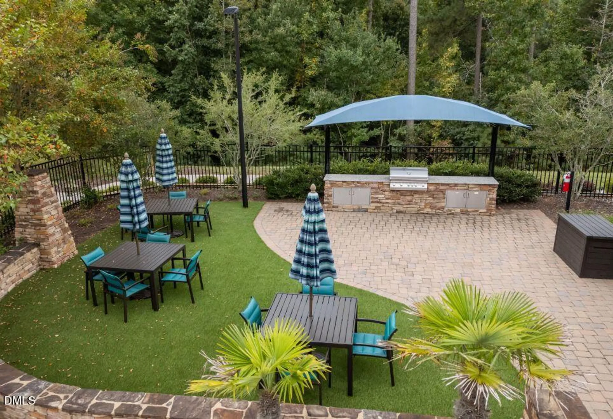 Property Slideshow image 52 of 56 | 105 coventry ln, Chapel Hill, NC, 27516