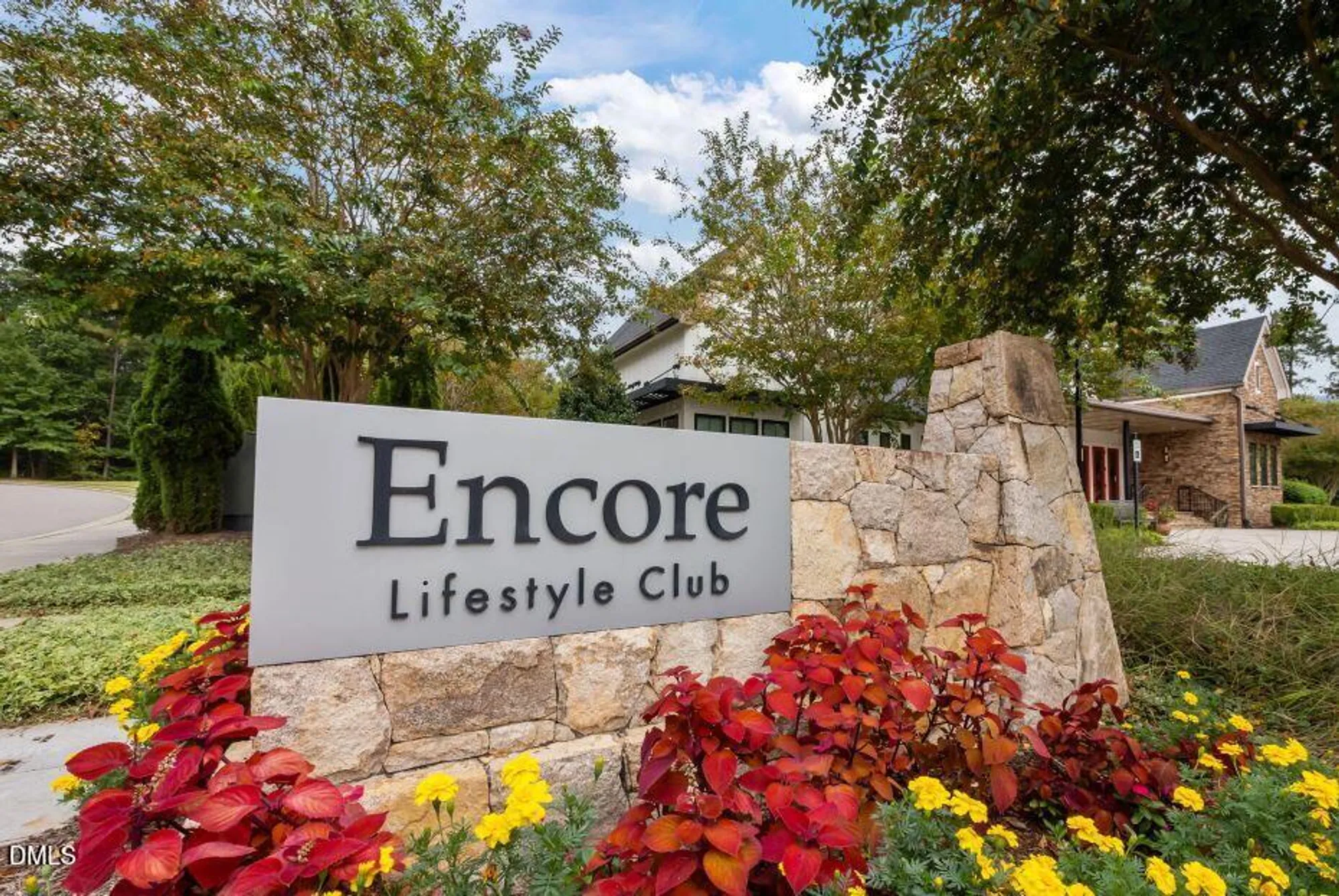 Property Slideshow image 45 of 56 | 105 coventry ln, Chapel Hill, NC, 27516