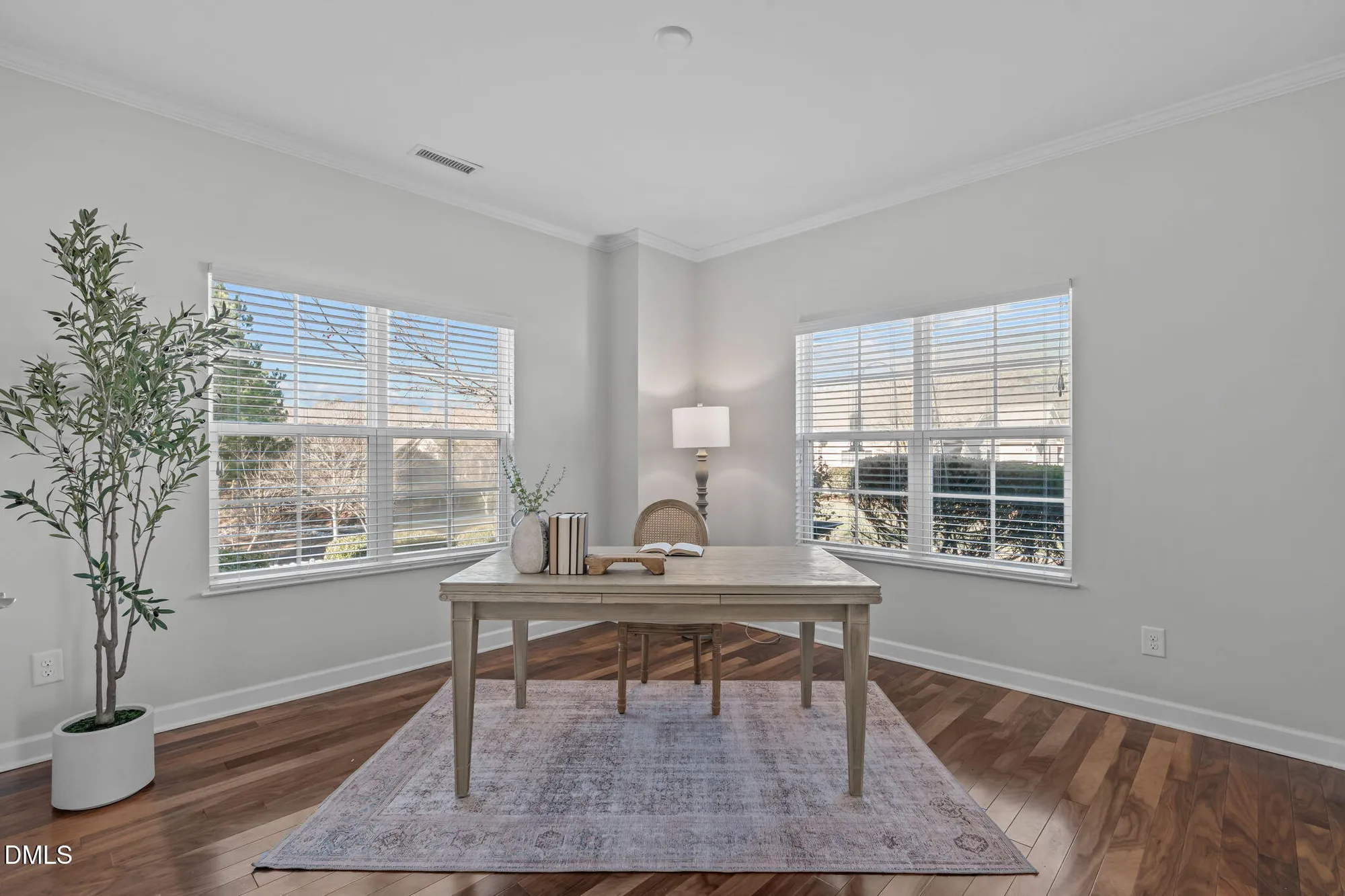 Property Slideshow image 4 of 38 | 5224 niagra dr, Chapel Hill, NC, 27517