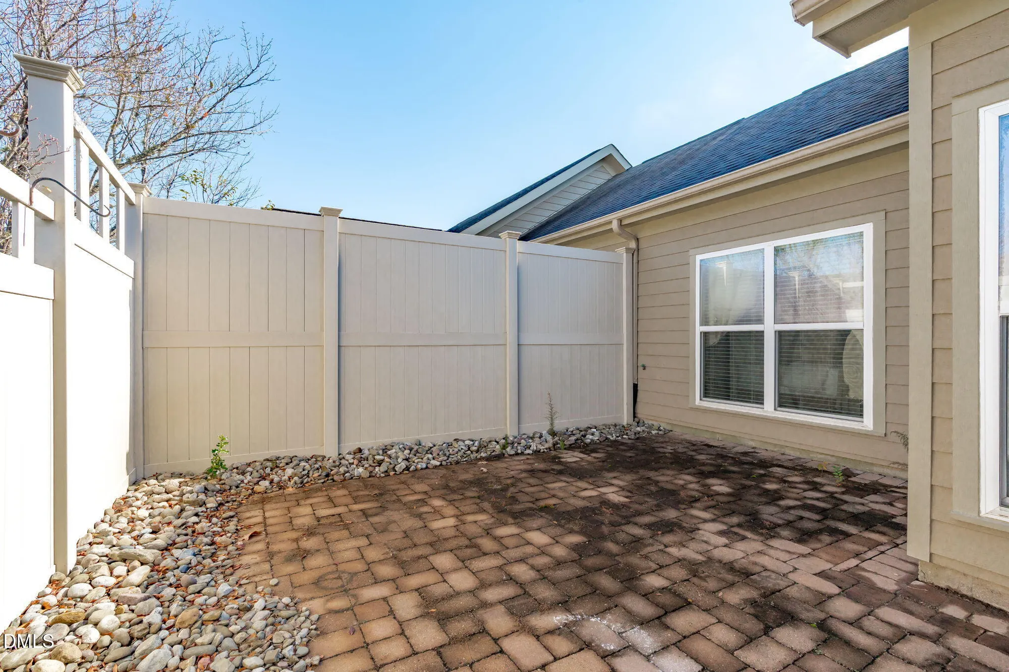 Property Slideshow image 25 of 38 | 5224 niagra dr, Chapel Hill, NC, 27517