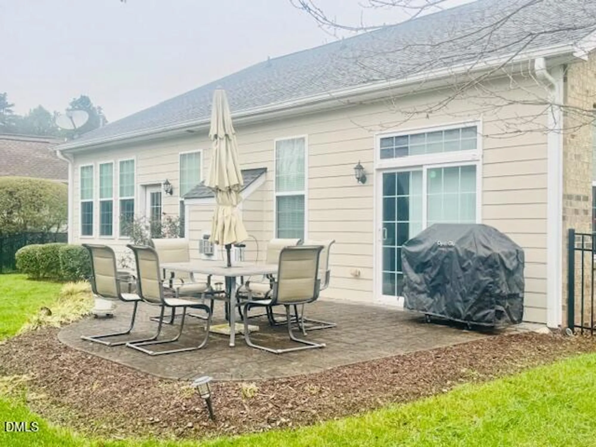 Property Slideshow image 27 of 31 | 11401 emerald creek dr, Raleigh, NC, 27617