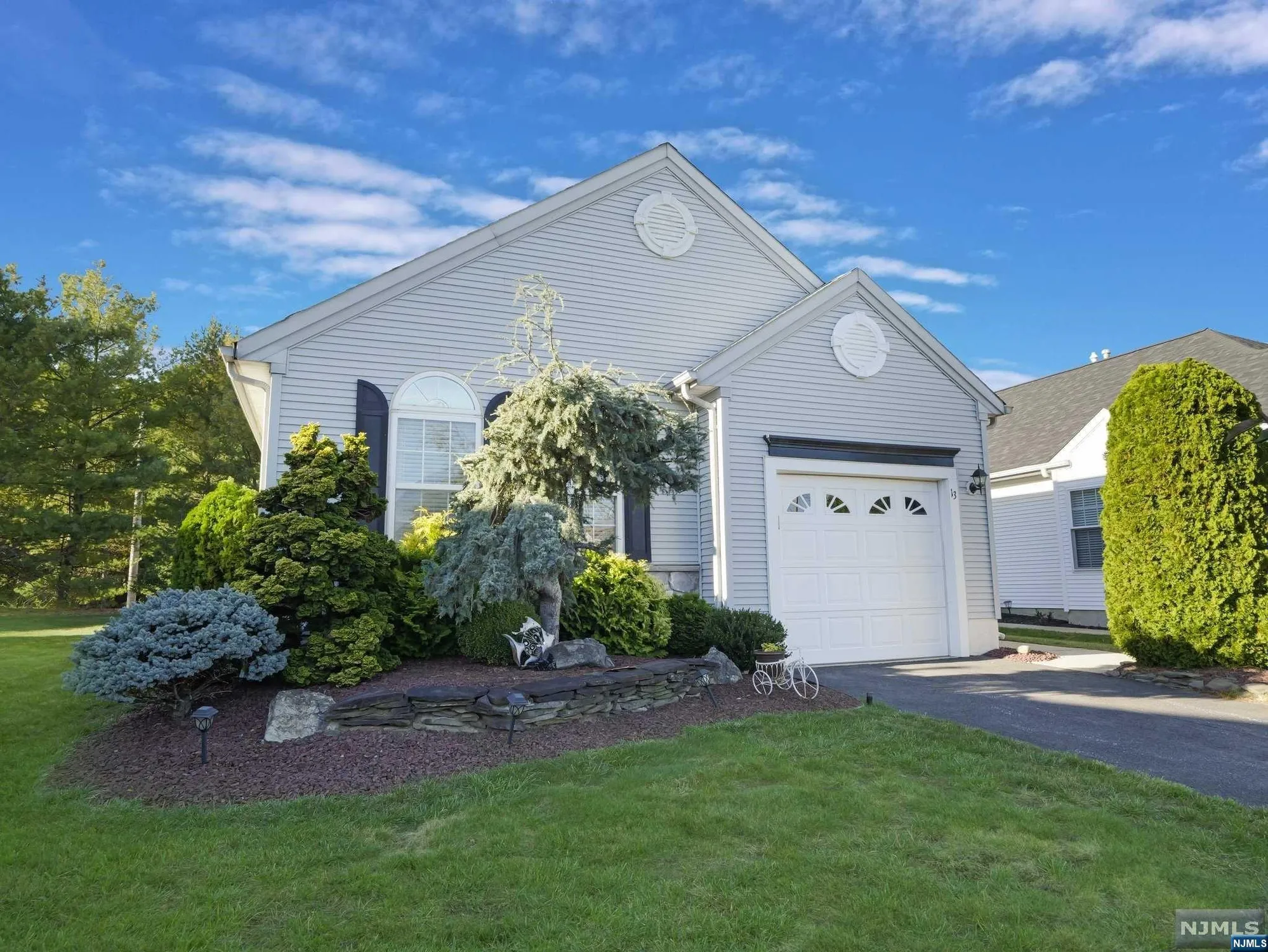 Property Slideshow image 1 of 36 | 13 gabriella cir, Manchester, NJ, 08759