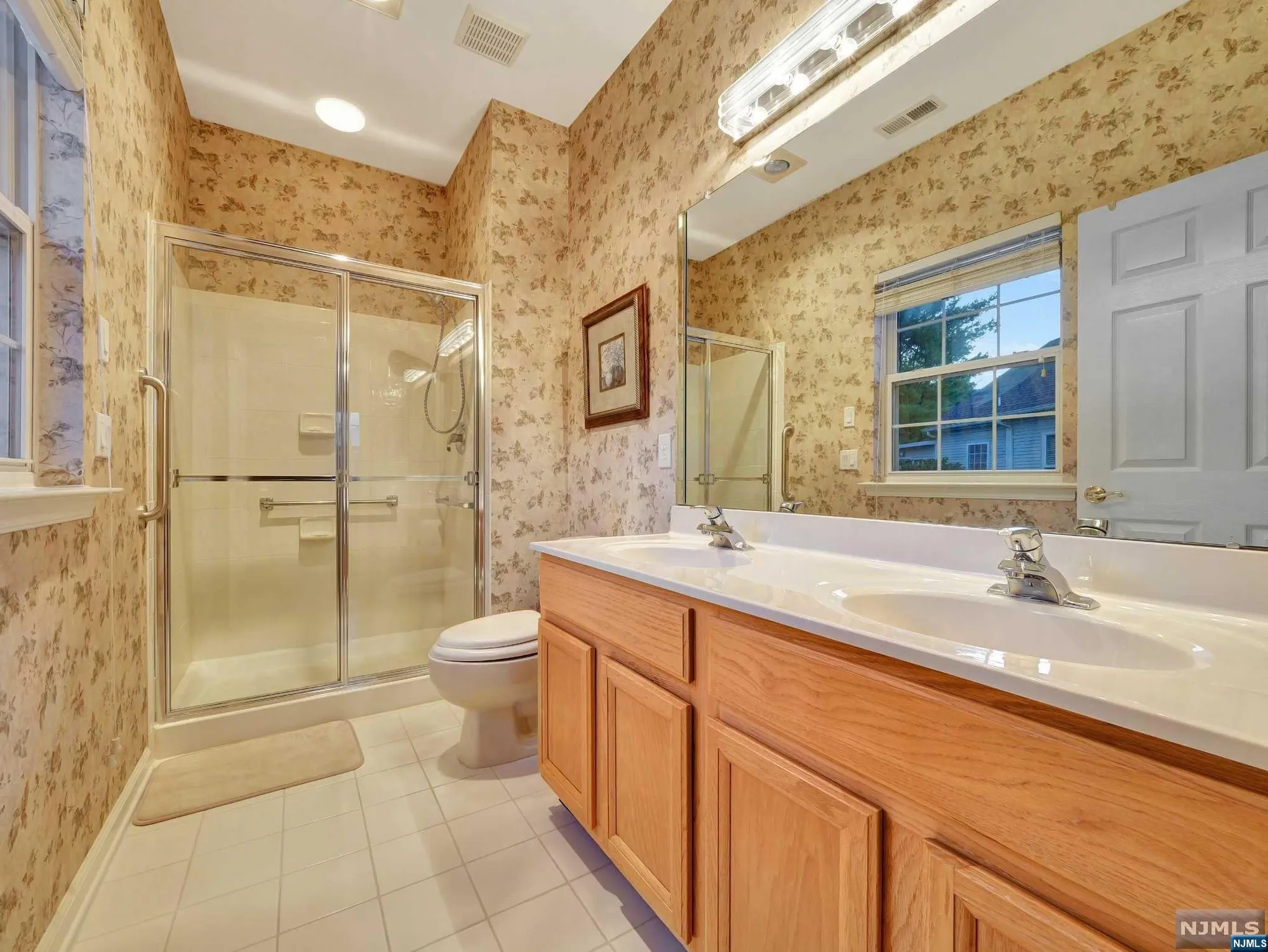 Property Slideshow image 20 of 36 | 13 gabriella cir, Manchester, NJ, 08759