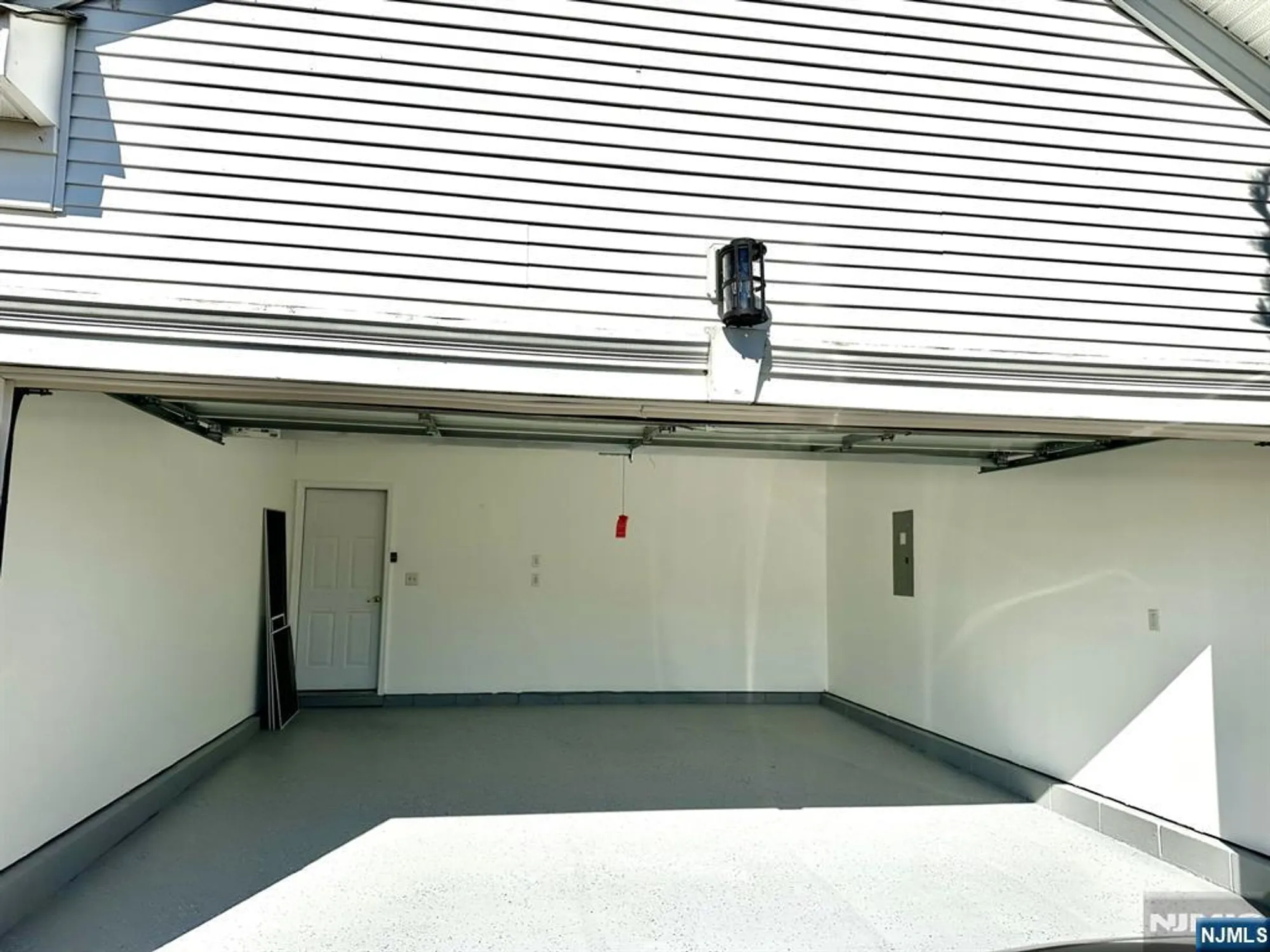 Property Slideshow image 12 of 14 | 18 waltham way, Jackson, NJ, 08527