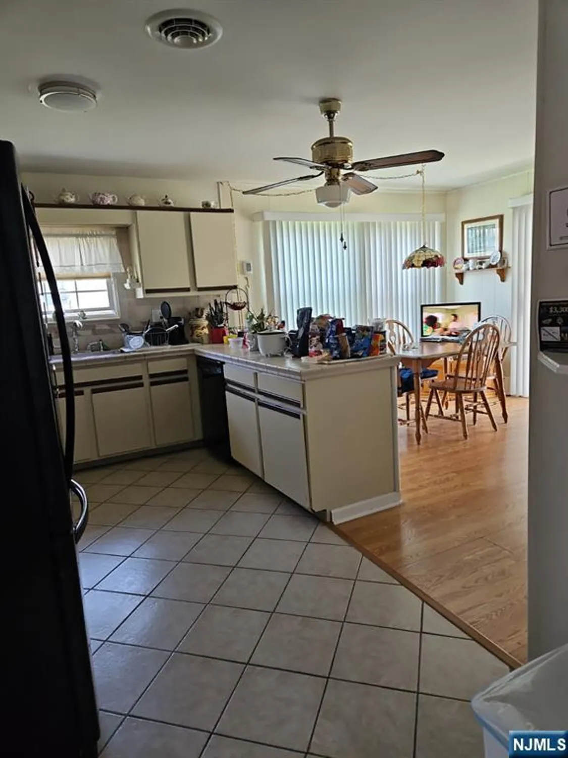 Property Slideshow image 7 of 35 | 27 maracaibo pl, Toms River, NJ, 08757