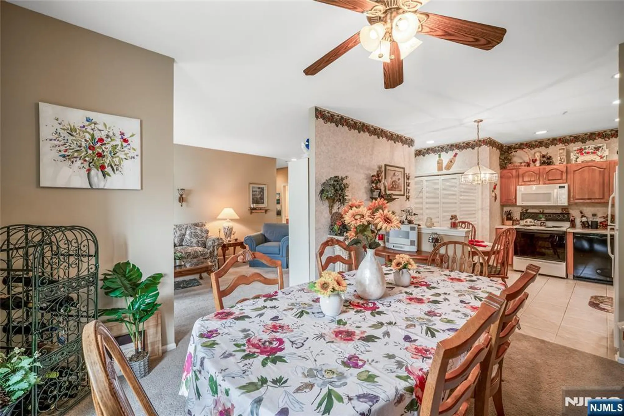 Property Slideshow image 2 of 20 | 7417 richmond rd, West Milford, NJ, 07480