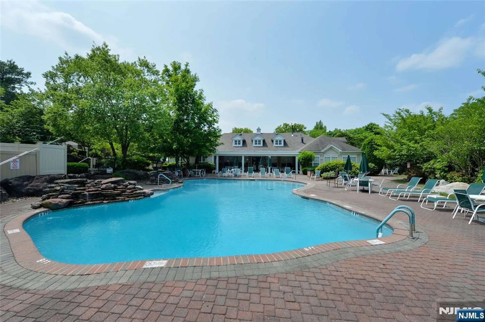 Property Slideshow image 23 of 25 | 103 four seasons dr # 103, Wayne, NJ, 07470