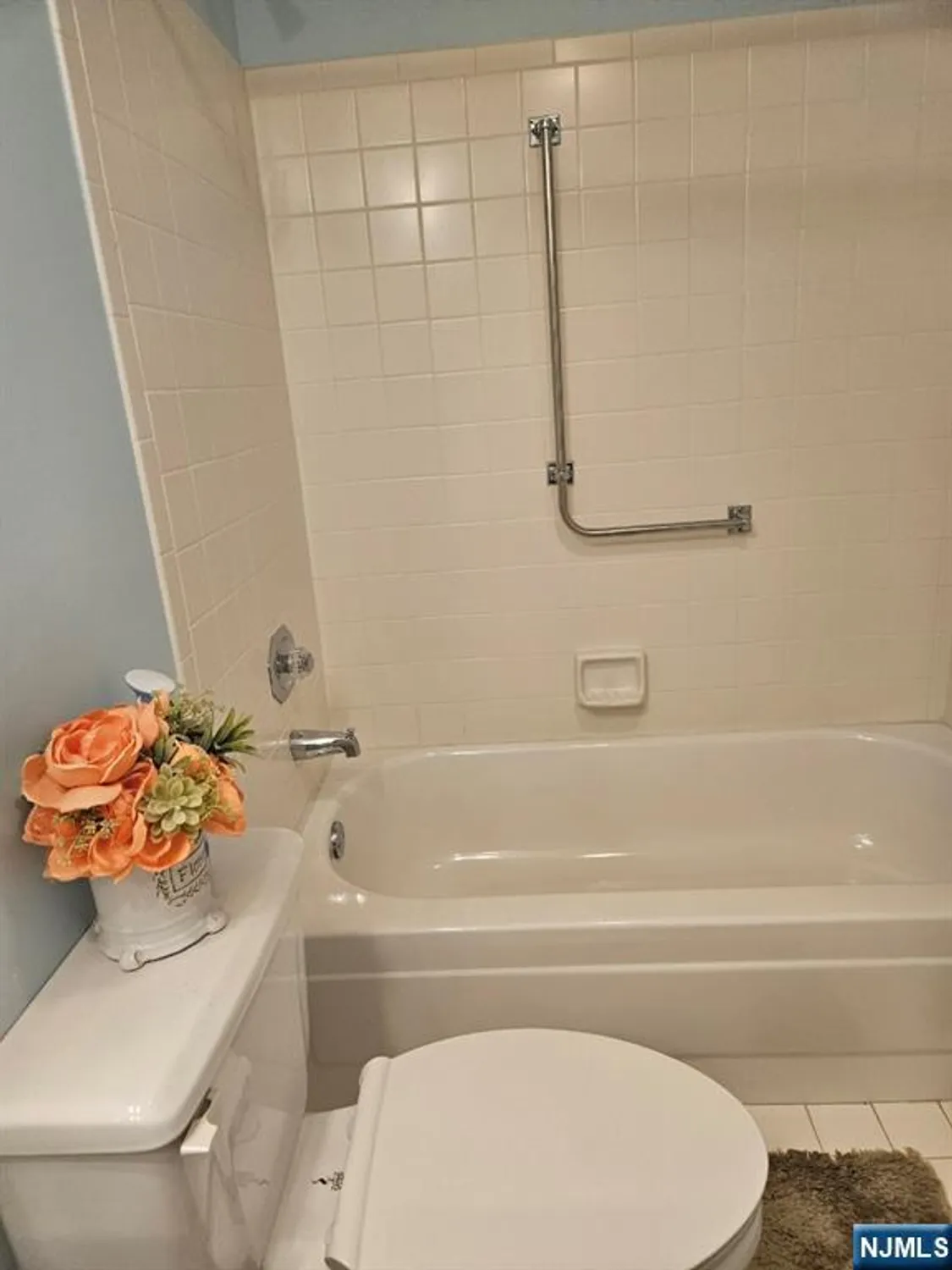 Property Slideshow image 18 of 38 | 2393 coral leaf rd, Toms River, NJ, 08755