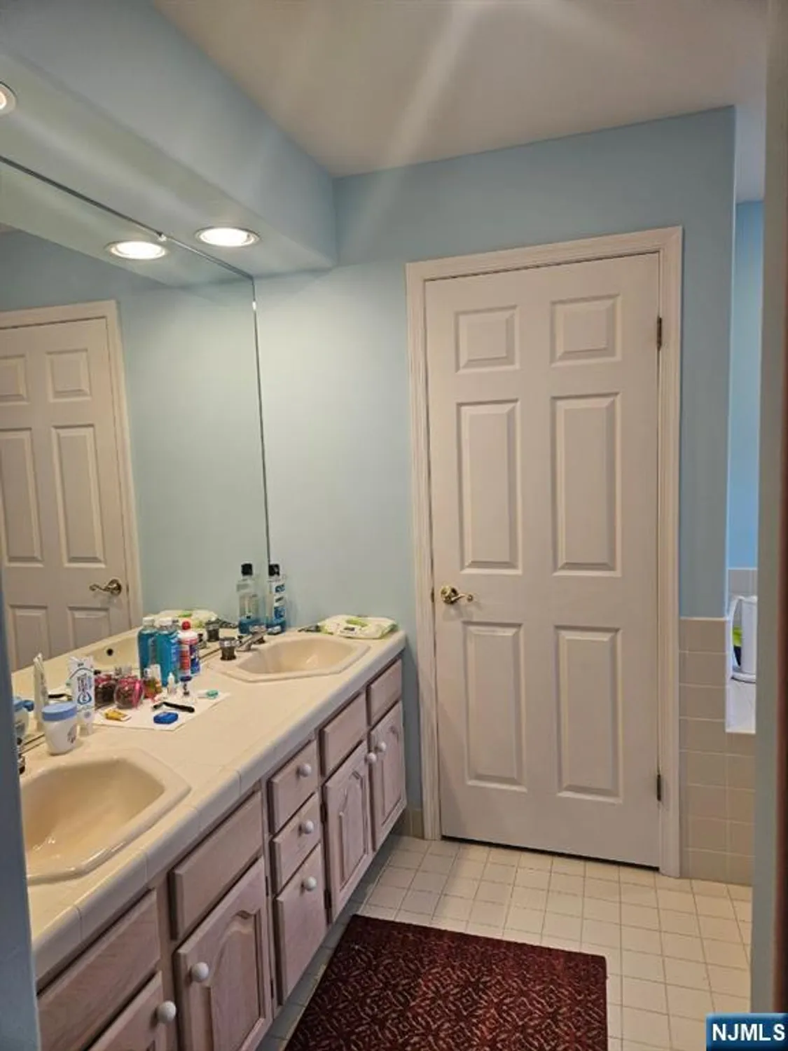 Property Slideshow image 19 of 38 | 2393 coral leaf rd, Toms River, NJ, 08755