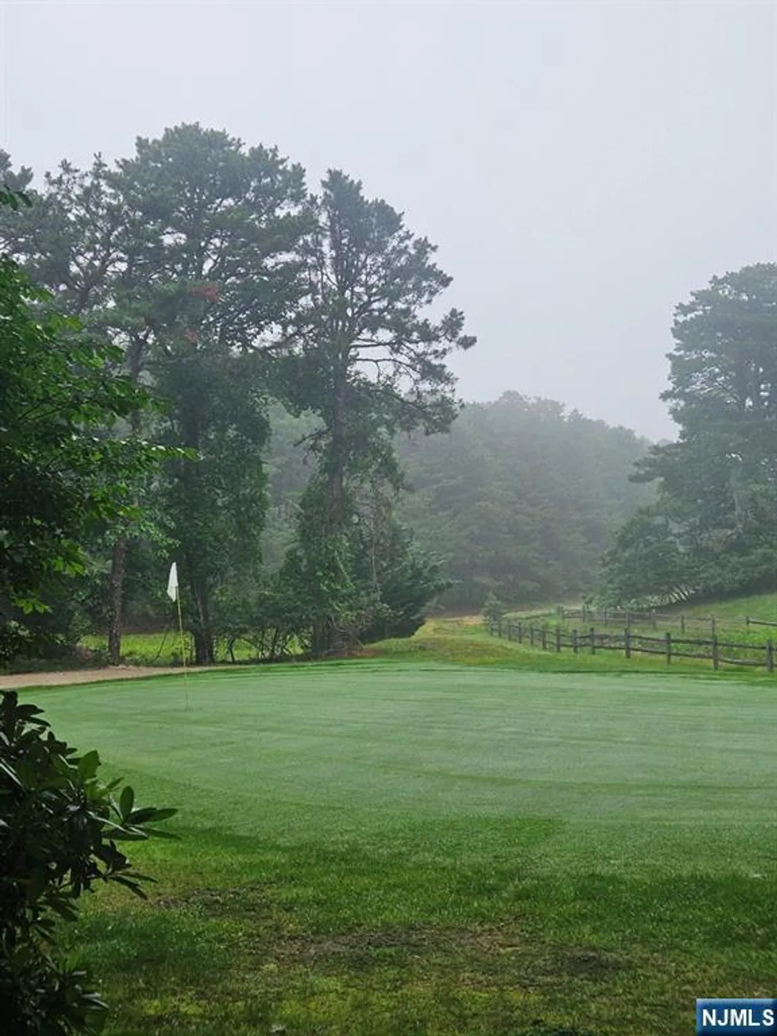 Property Slideshow image 27 of 38 | 2393 coral leaf rd, Toms River, NJ, 08755