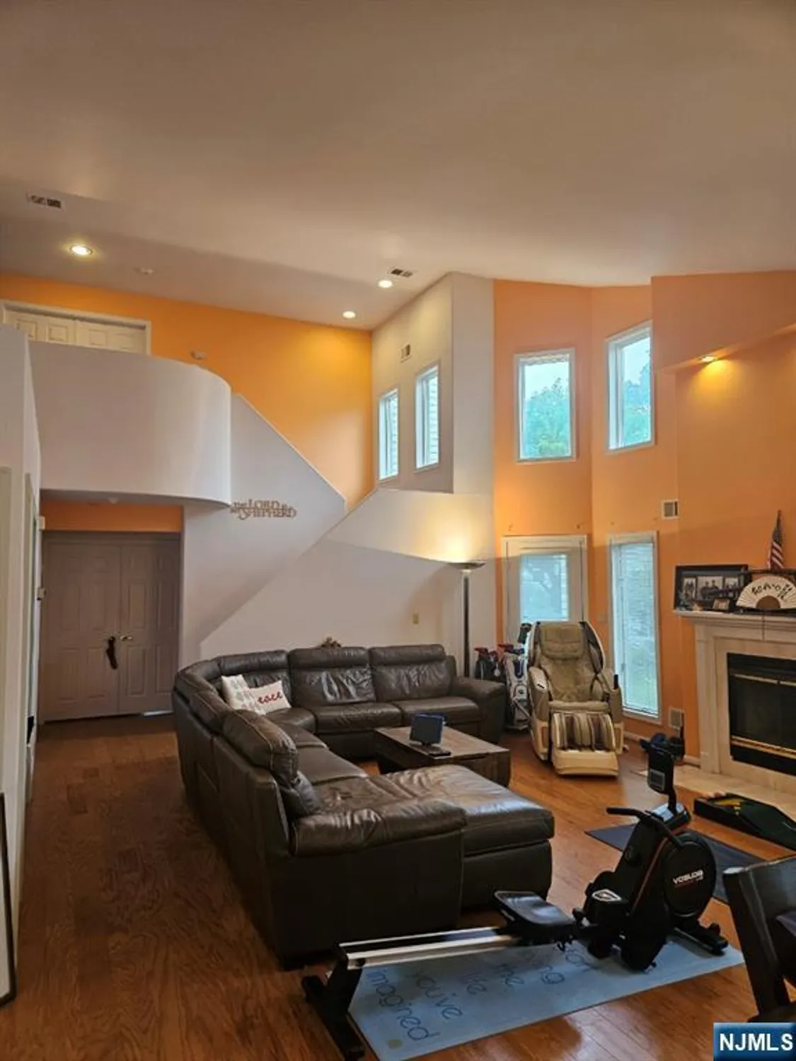 Property Slideshow image 6 of 38 | 2393 coral leaf rd, Toms River, NJ, 08755