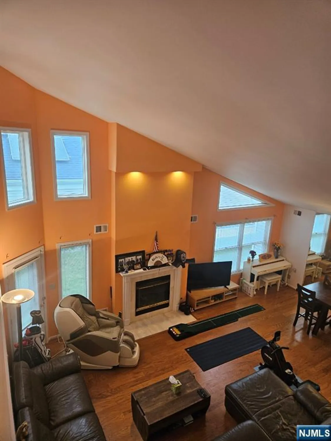 Property Slideshow image 7 of 38 | 2393 coral leaf rd, Toms River, NJ, 08755