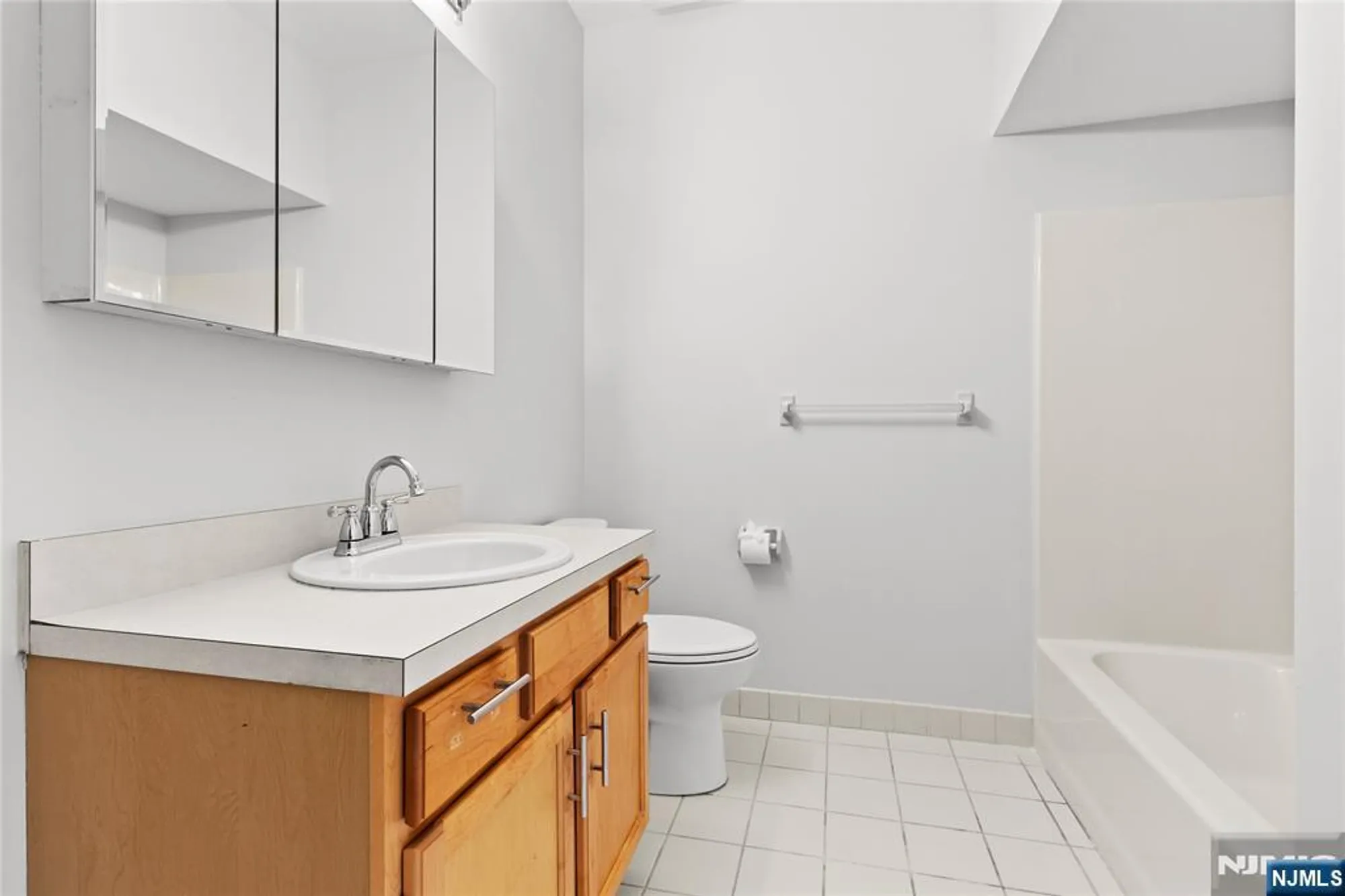 Property Slideshow image 11 of 12 | 1311 richmond rd, West Milford, NJ, 07480