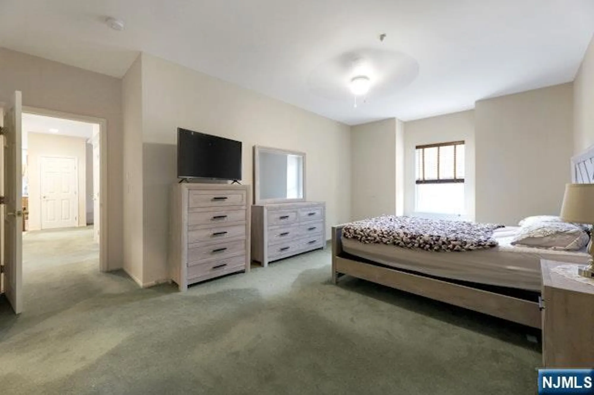 Property Slideshow image 11 of 14 | 7423 richmond rd, West Milford, NJ, 07480