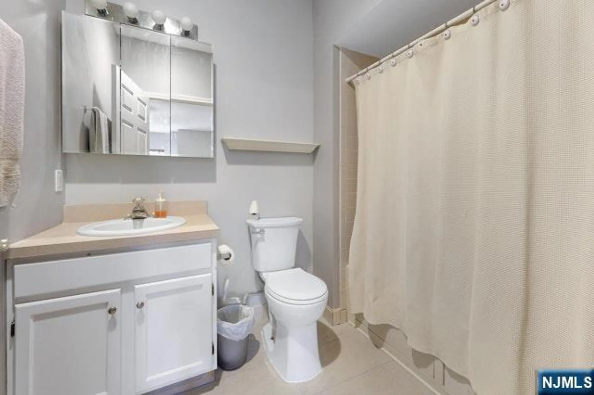 Property Slideshow image 13 of 14 | 7423 richmond rd, West Milford, NJ, 07480