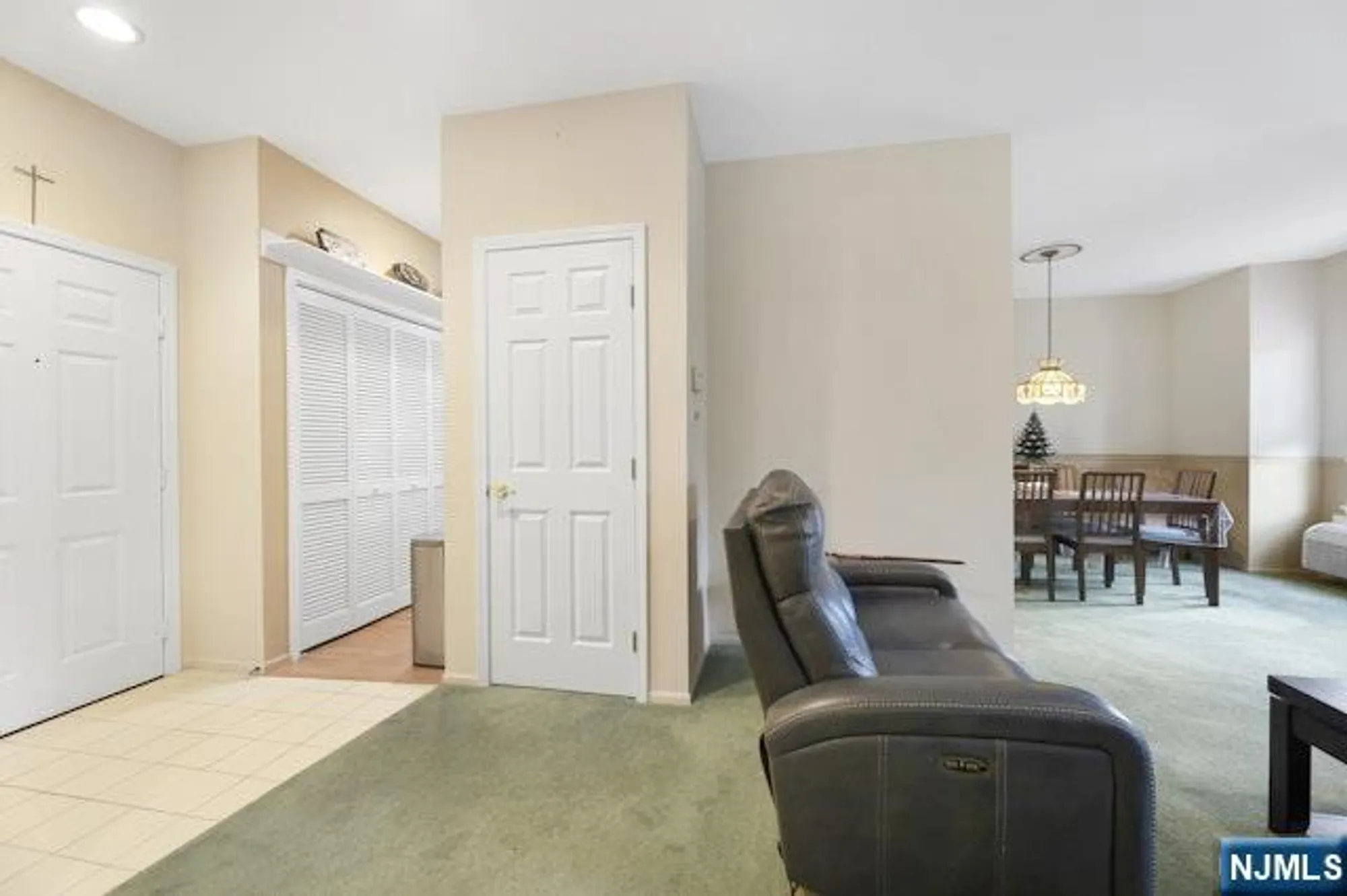 Property Slideshow image 8 of 14 | 7423 richmond rd, West Milford, NJ, 07480