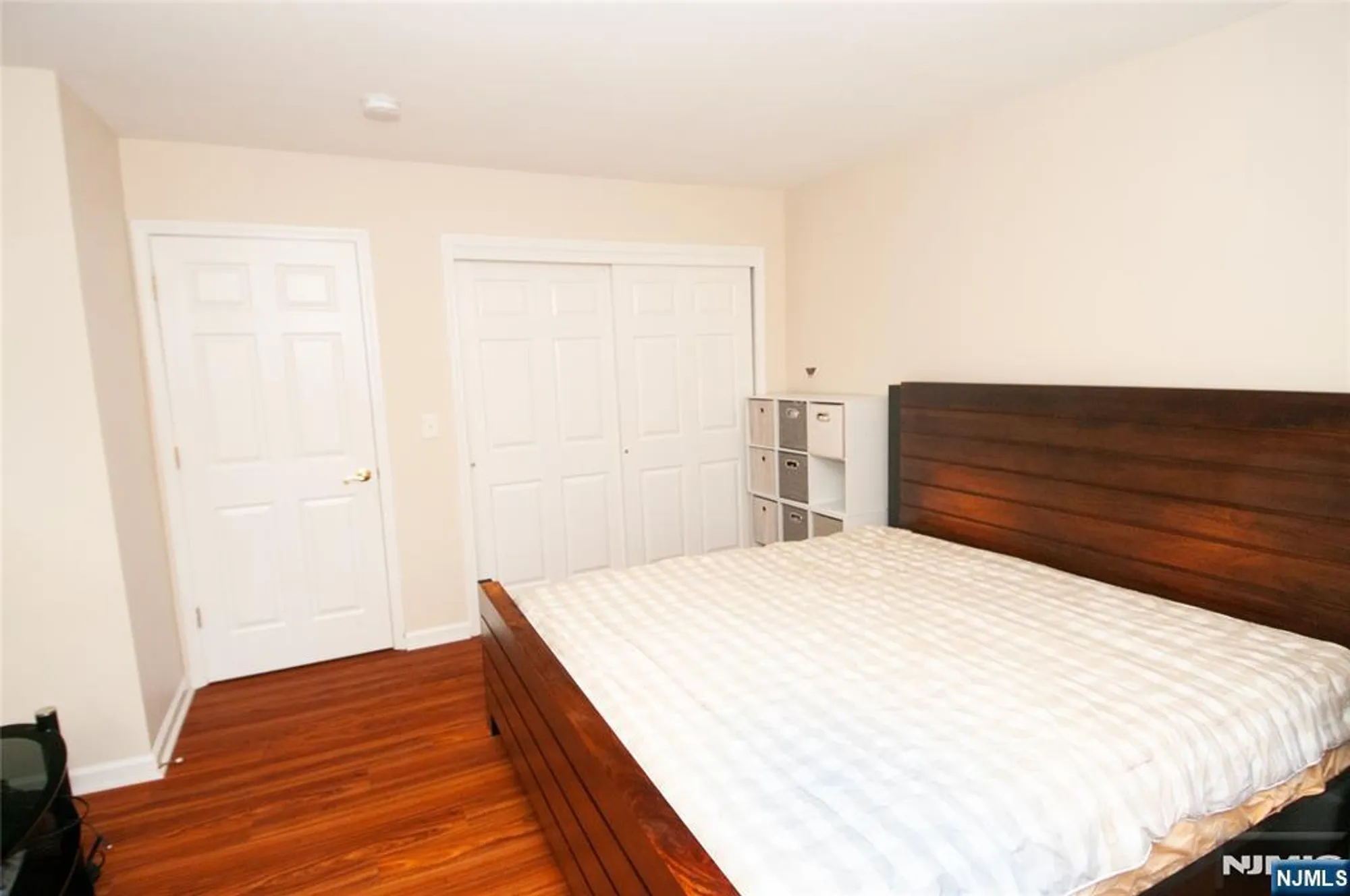 Property Slideshow image 24 of 40 | 12 farrington plz, Somerset, NJ, 08873