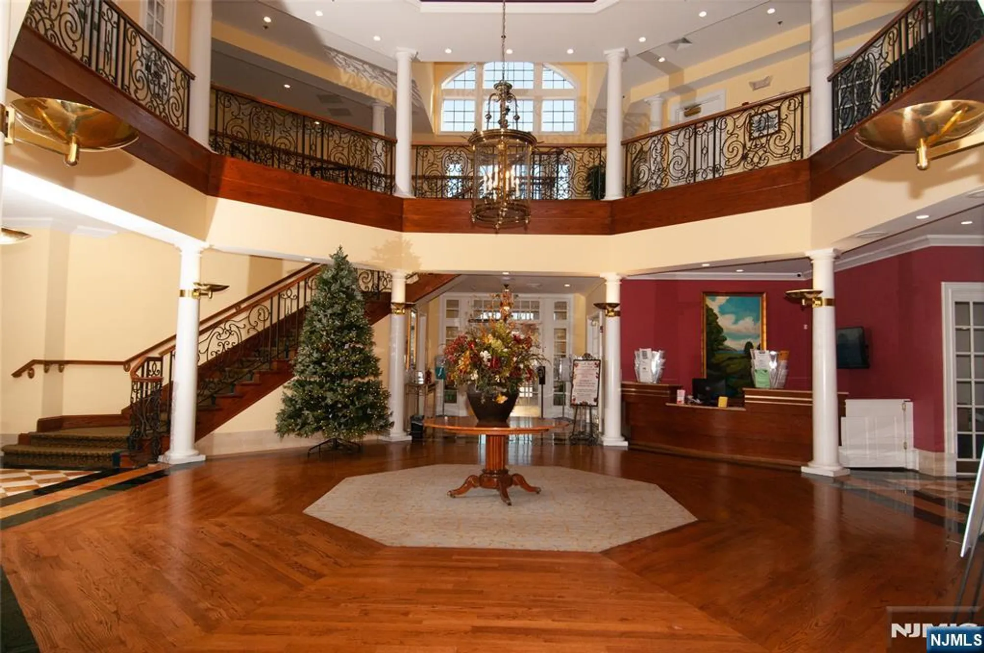Property Slideshow image 26 of 40 | 12 farrington plz, Somerset, NJ, 08873