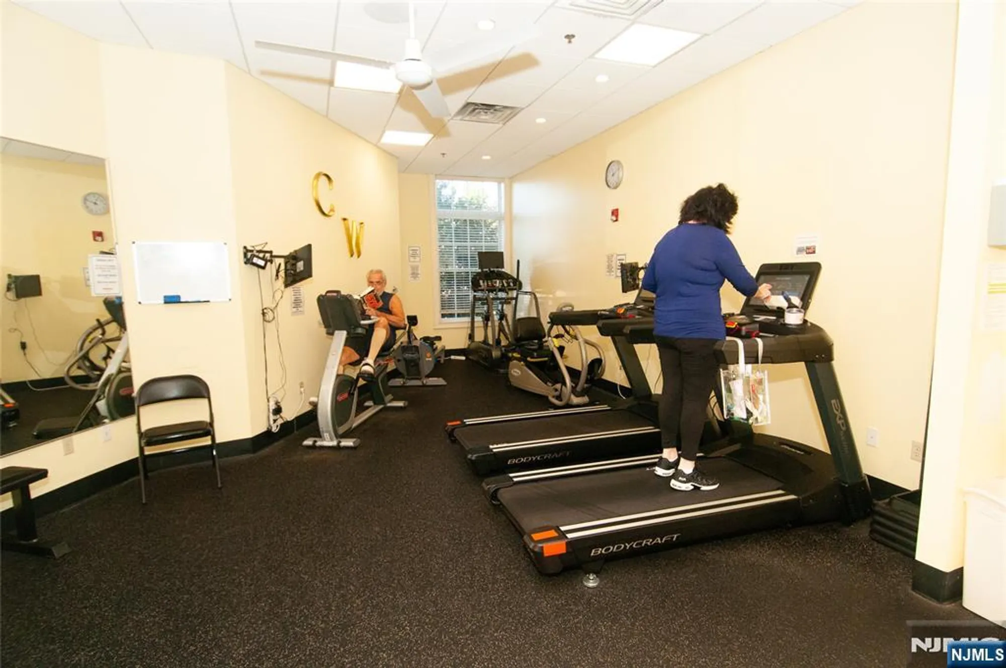 Property Slideshow image 30 of 40 | 12 farrington plz, Somerset, NJ, 08873