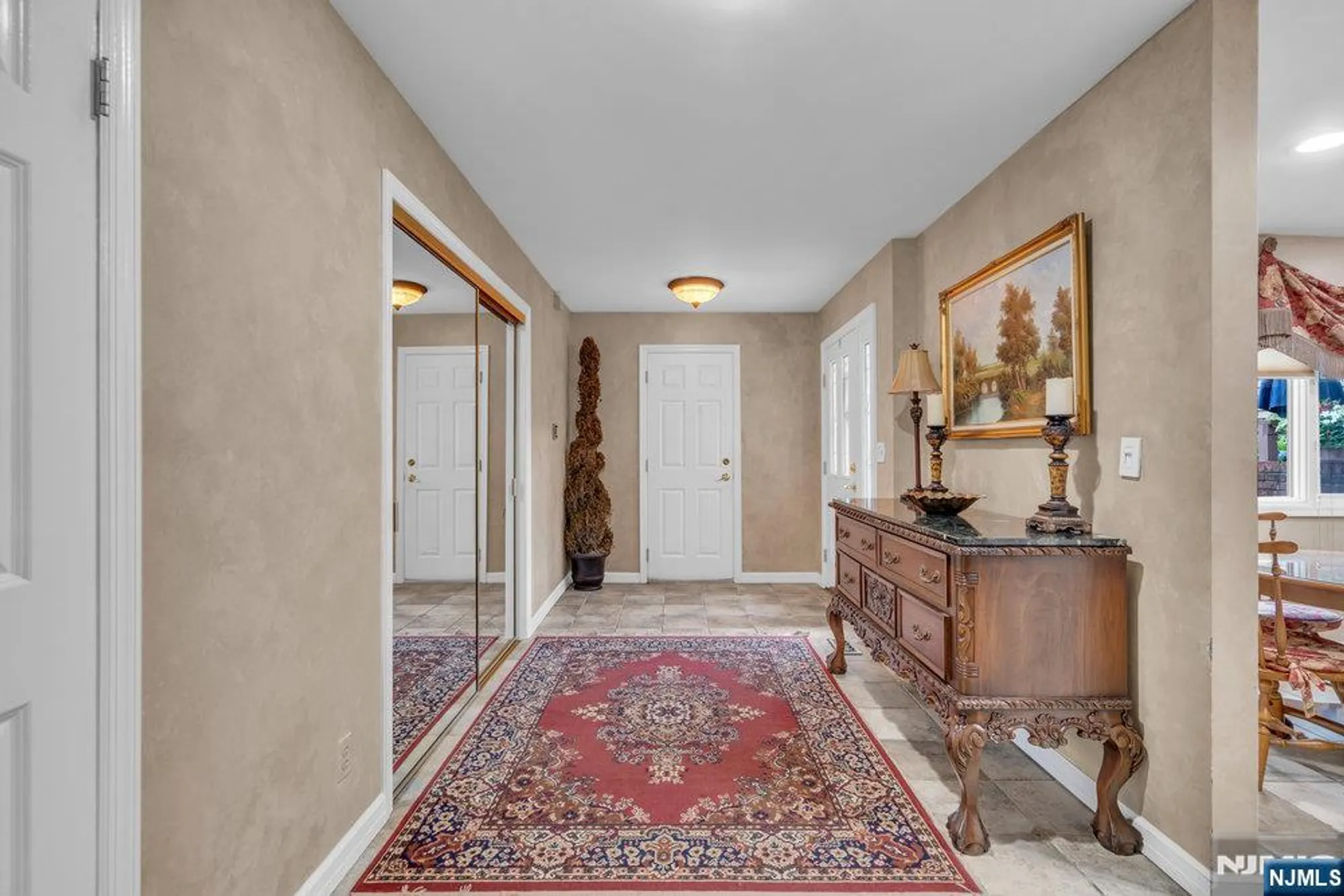 Property Slideshow image 5 of 46 | 39 litchult ln, Mahwah, NJ, 07430