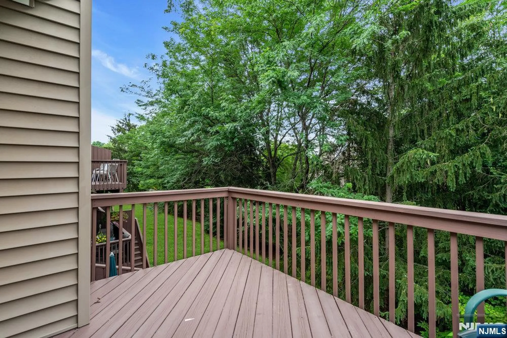 Property Slideshow image 46 of 46 | 39 litchult ln, Mahwah, NJ, 07430