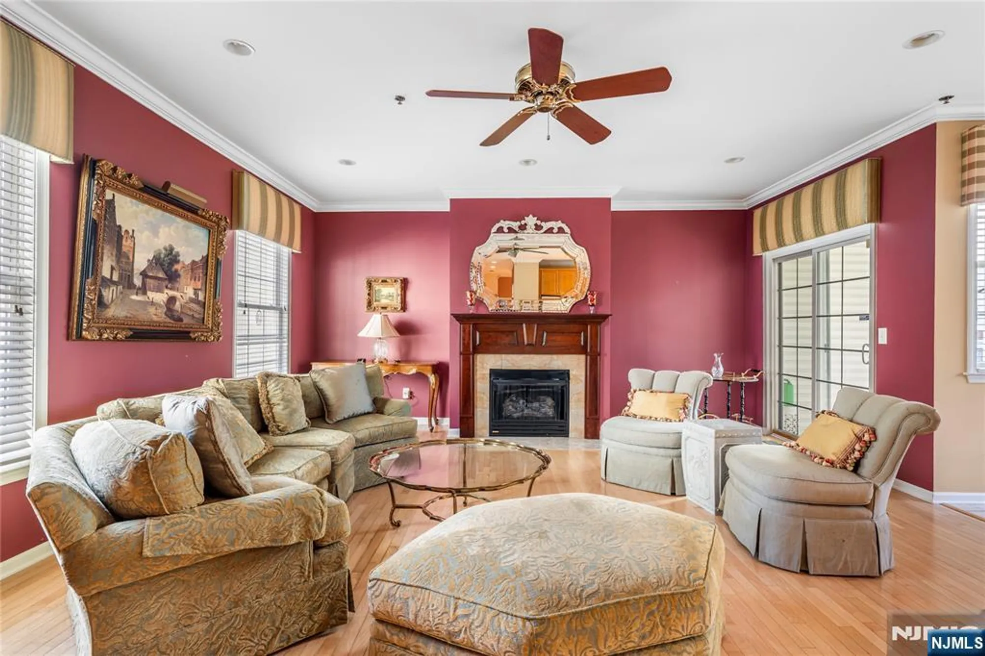Property Slideshow image 11 of 25 | 105 chestnut ct # 3, Garwood, NJ, 07027