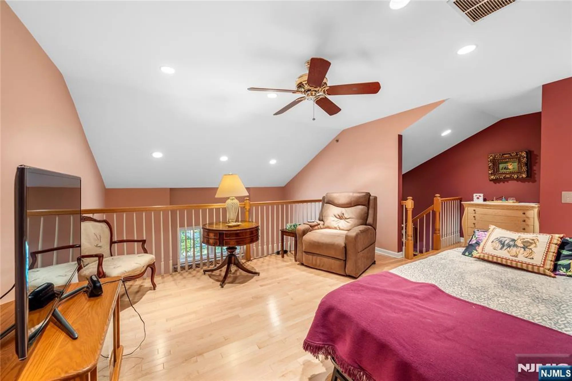 Property Slideshow image 14 of 25 | 105 chestnut ct # 3, Garwood, NJ, 07027