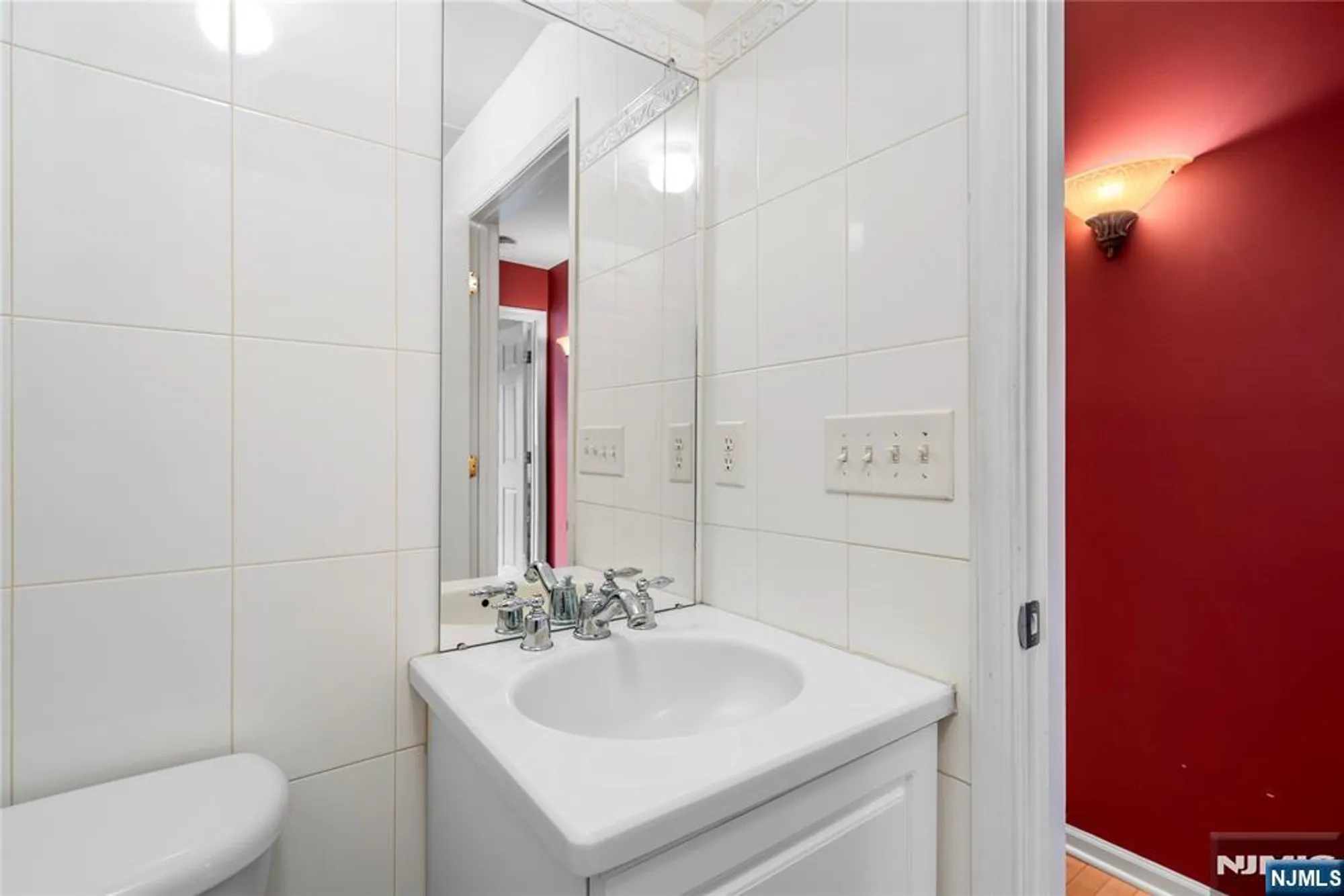 Property Slideshow image 20 of 25 | 105 chestnut ct # 3, Garwood, NJ, 07027