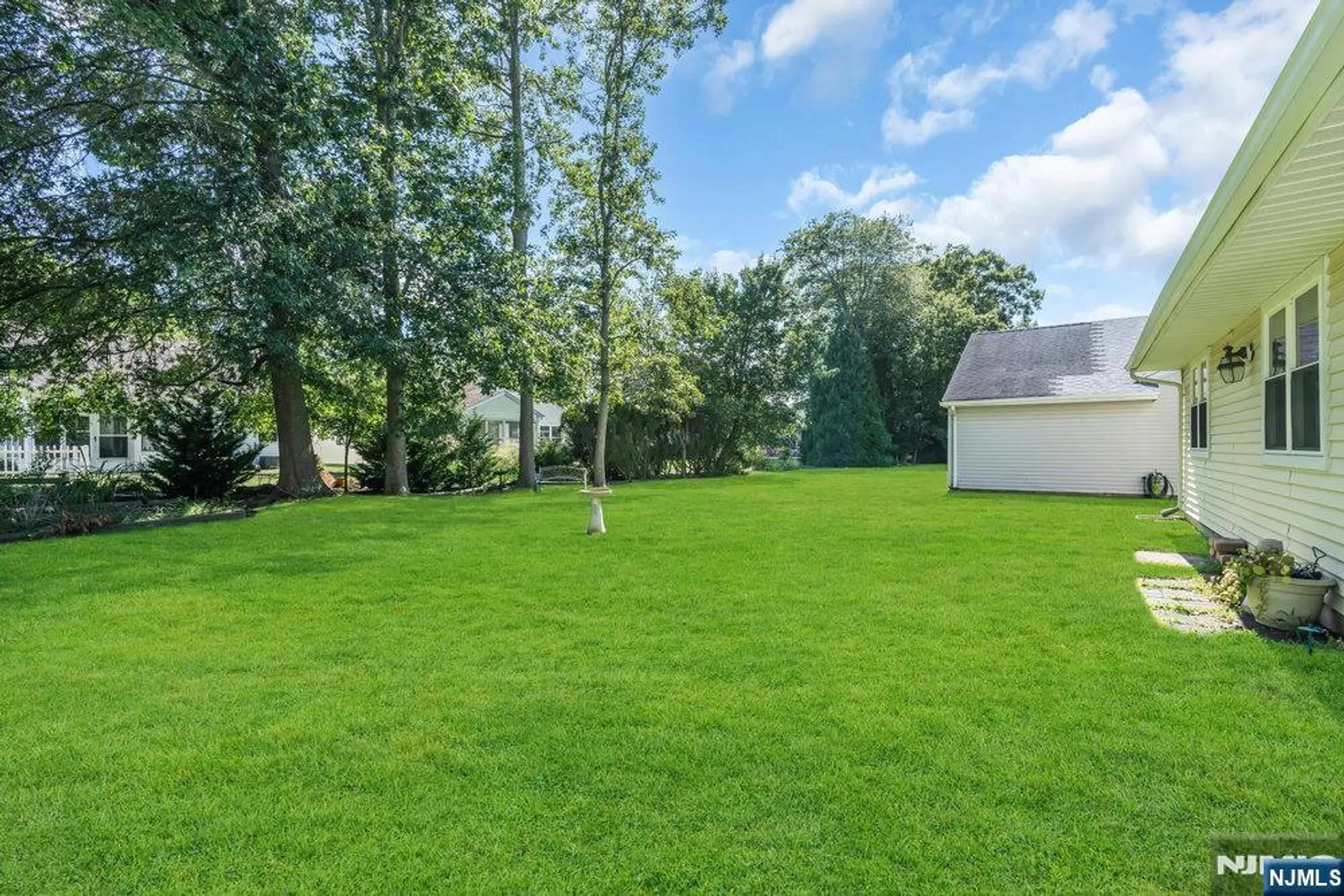 Property Slideshow image 17 of 19 | 219 mohican ln, Little Egg Harbor Twp, NJ, 08087