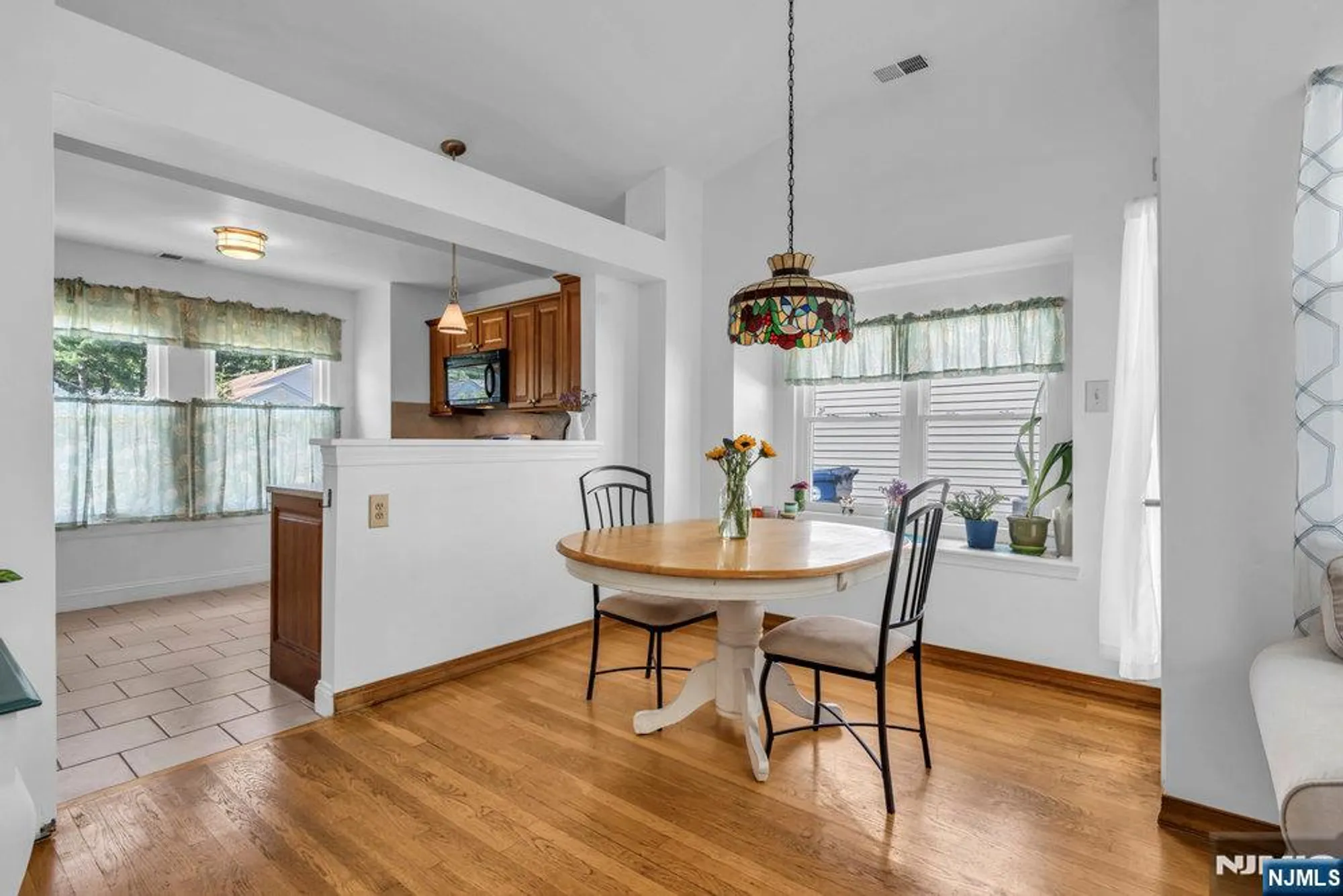 Property Slideshow image 4 of 19 | 219 mohican ln, Little Egg Harbor Twp, NJ, 08087