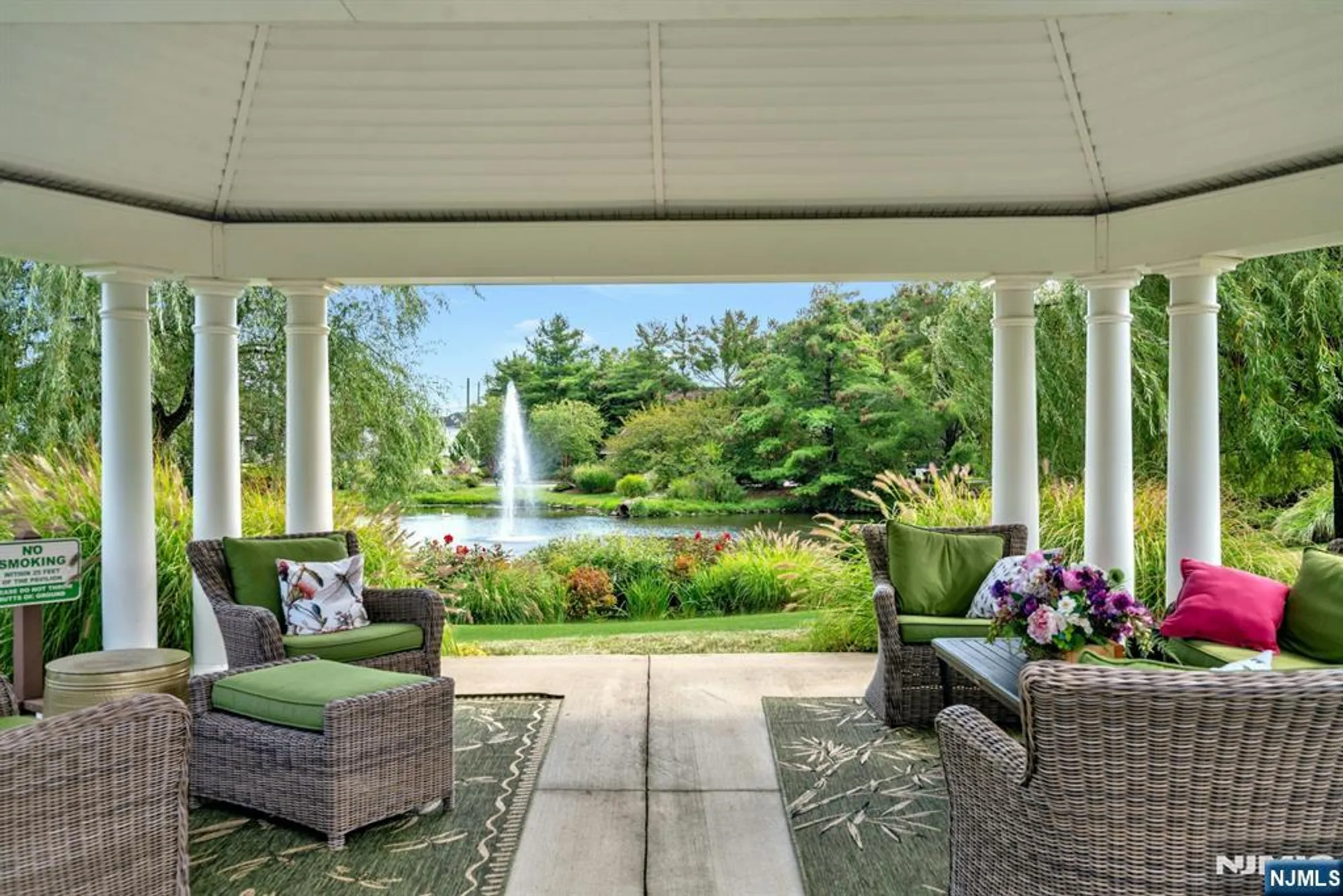 Property Slideshow image 27 of 32 | 49 litchult ln, Mahwah, NJ, 07430