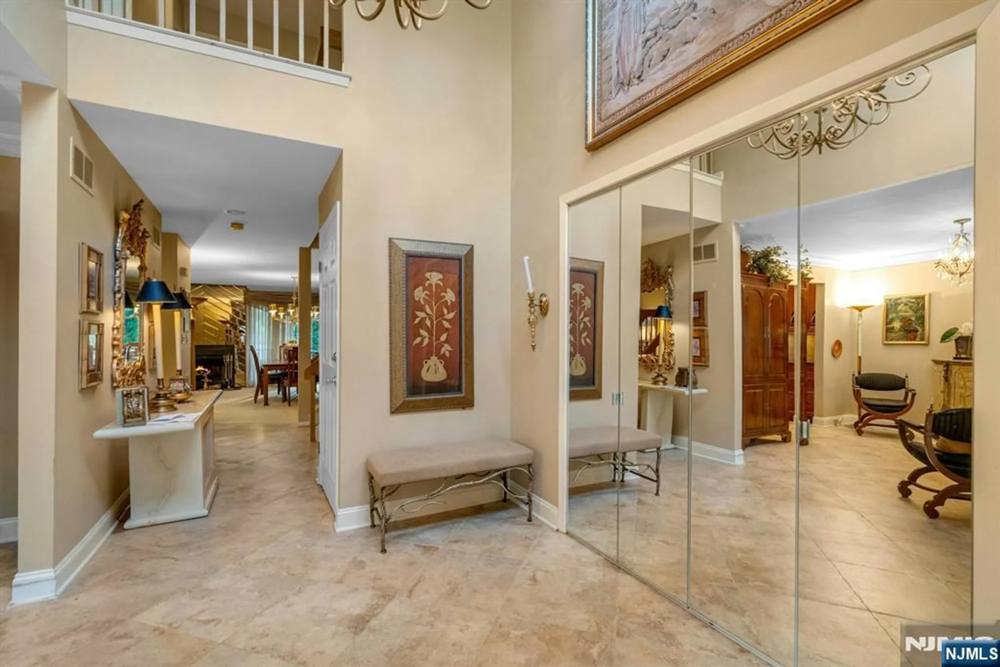 Property Slideshow image 4 of 32 | 49 litchult ln, Mahwah, NJ, 07430