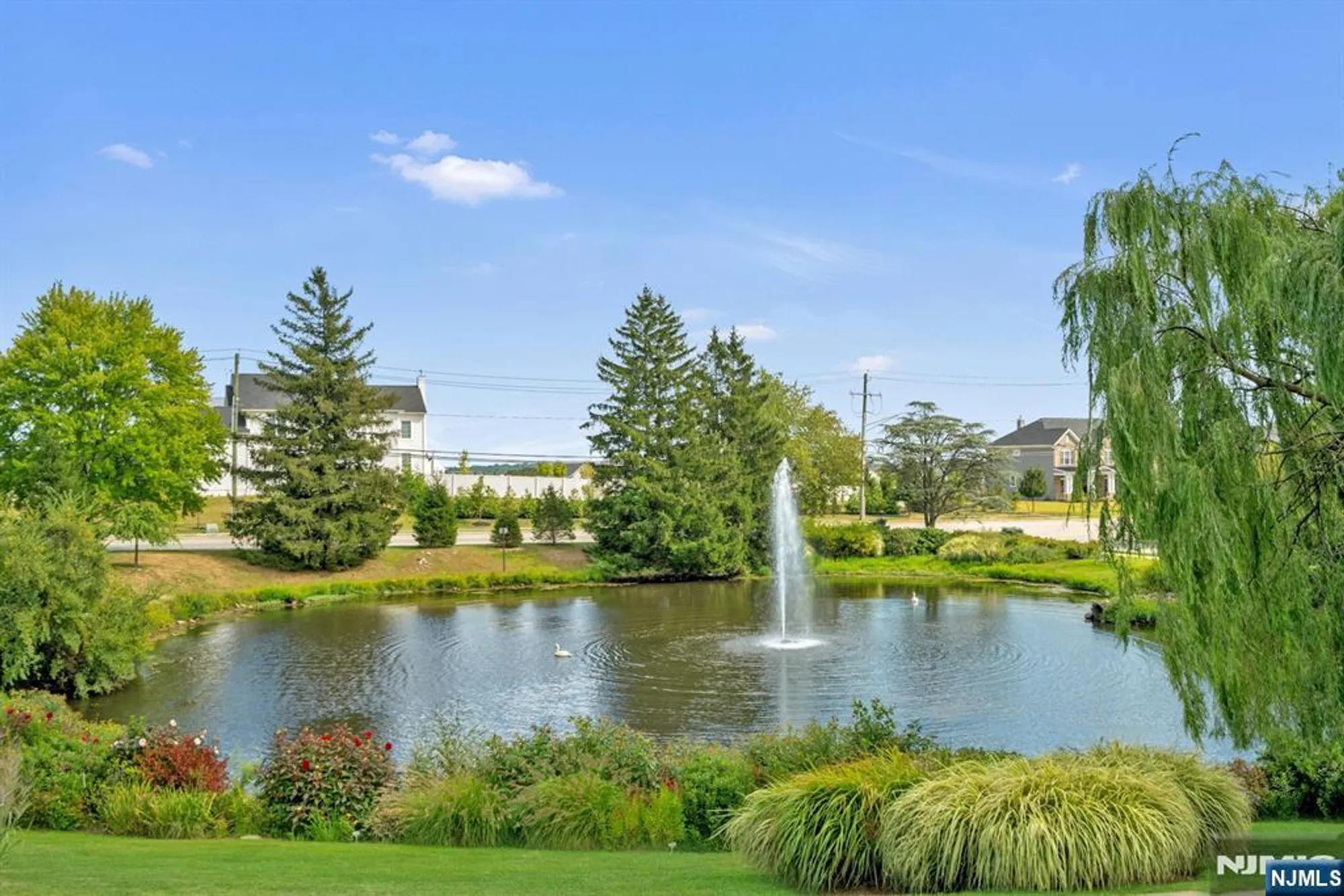 Property Slideshow image 31 of 32 | 49 litchult ln, Mahwah, NJ, 07430