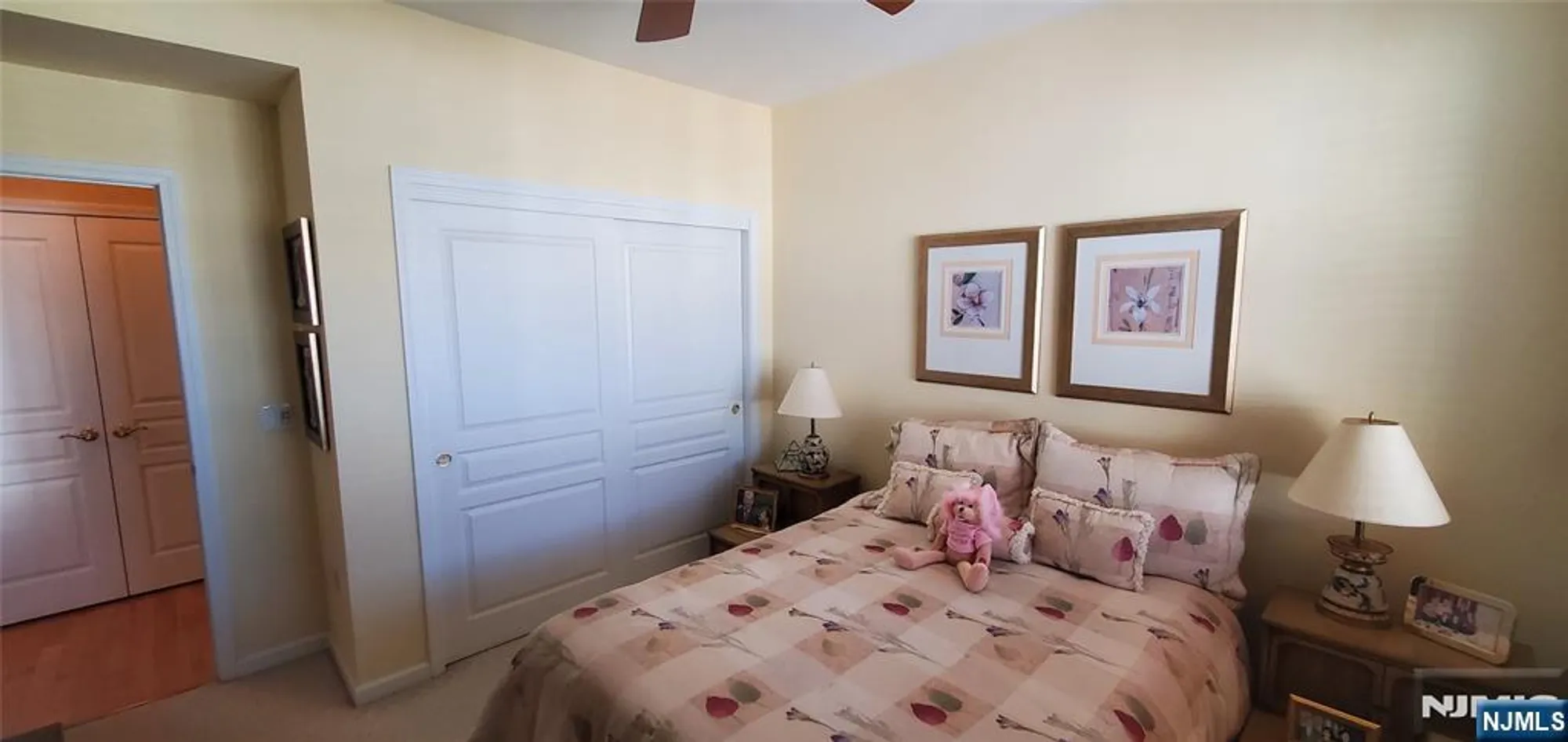 Property Slideshow image 19 of 33 | 7414 warrens way deeded parking, Wanaque, NJ, 07465