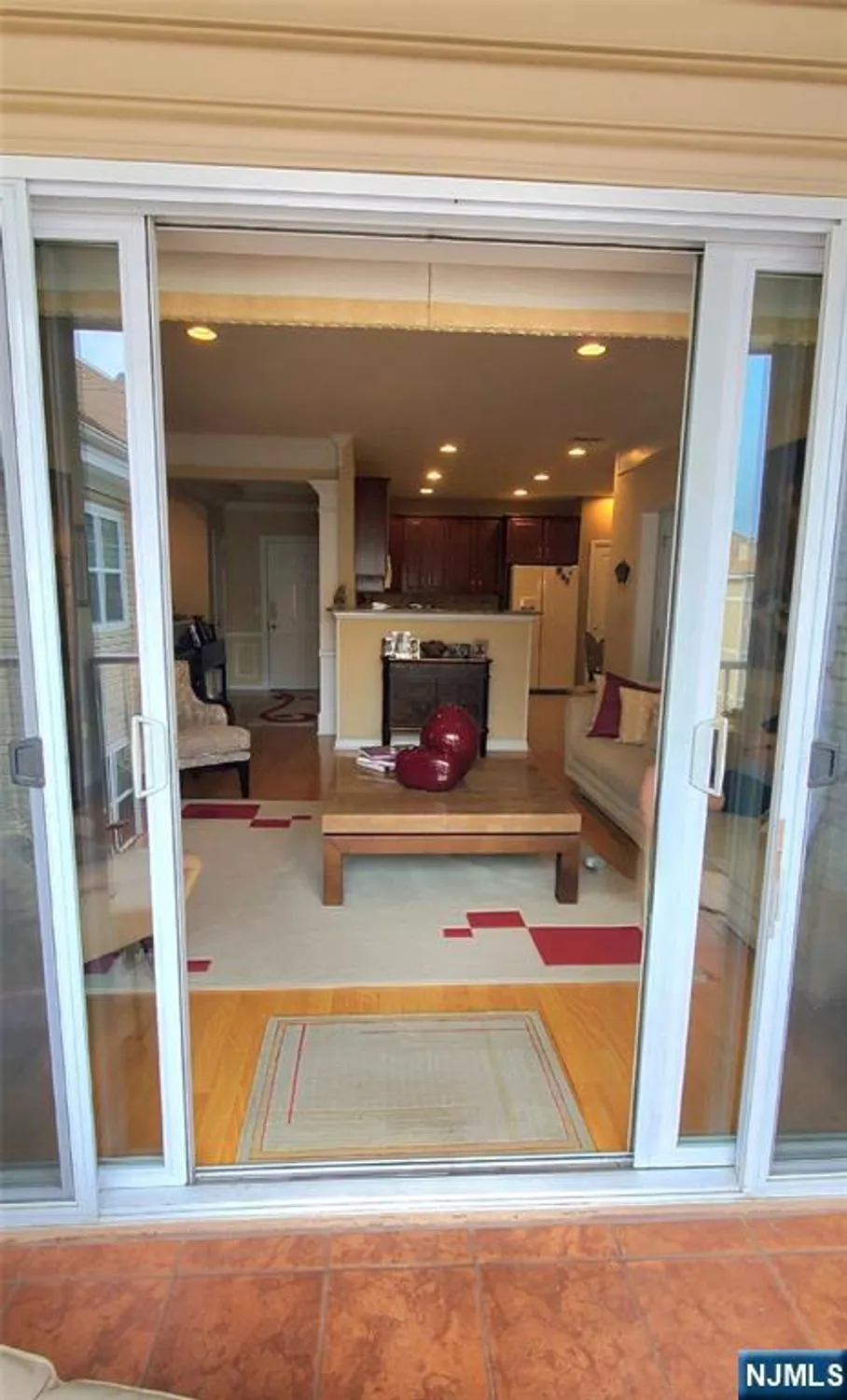 Property Slideshow image 23 of 33 | 7414 warrens way deeded parking, Wanaque, NJ, 07465