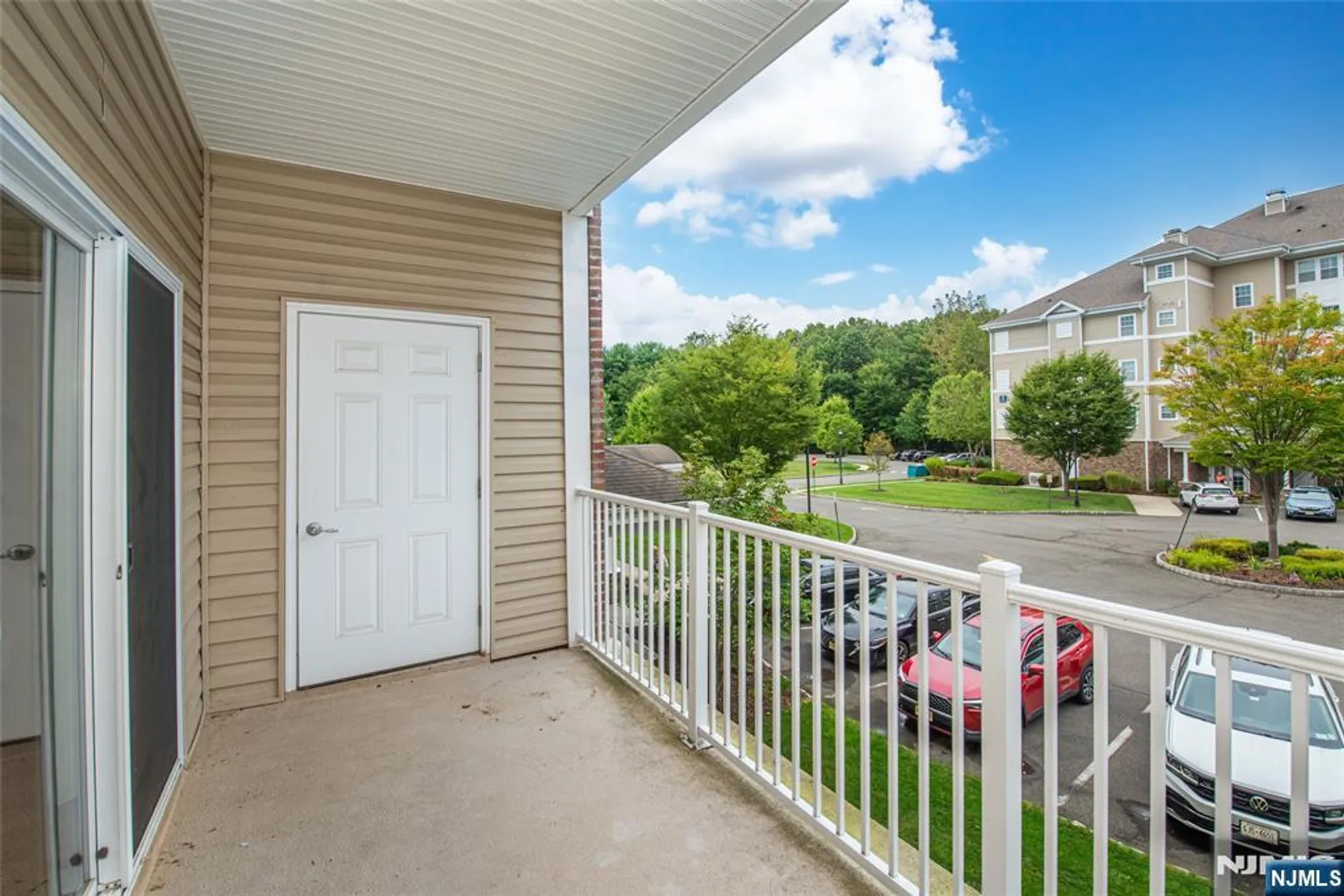 Property Slideshow image 24 of 30 | 1116 warrens way, Wanaque, NJ, 07465