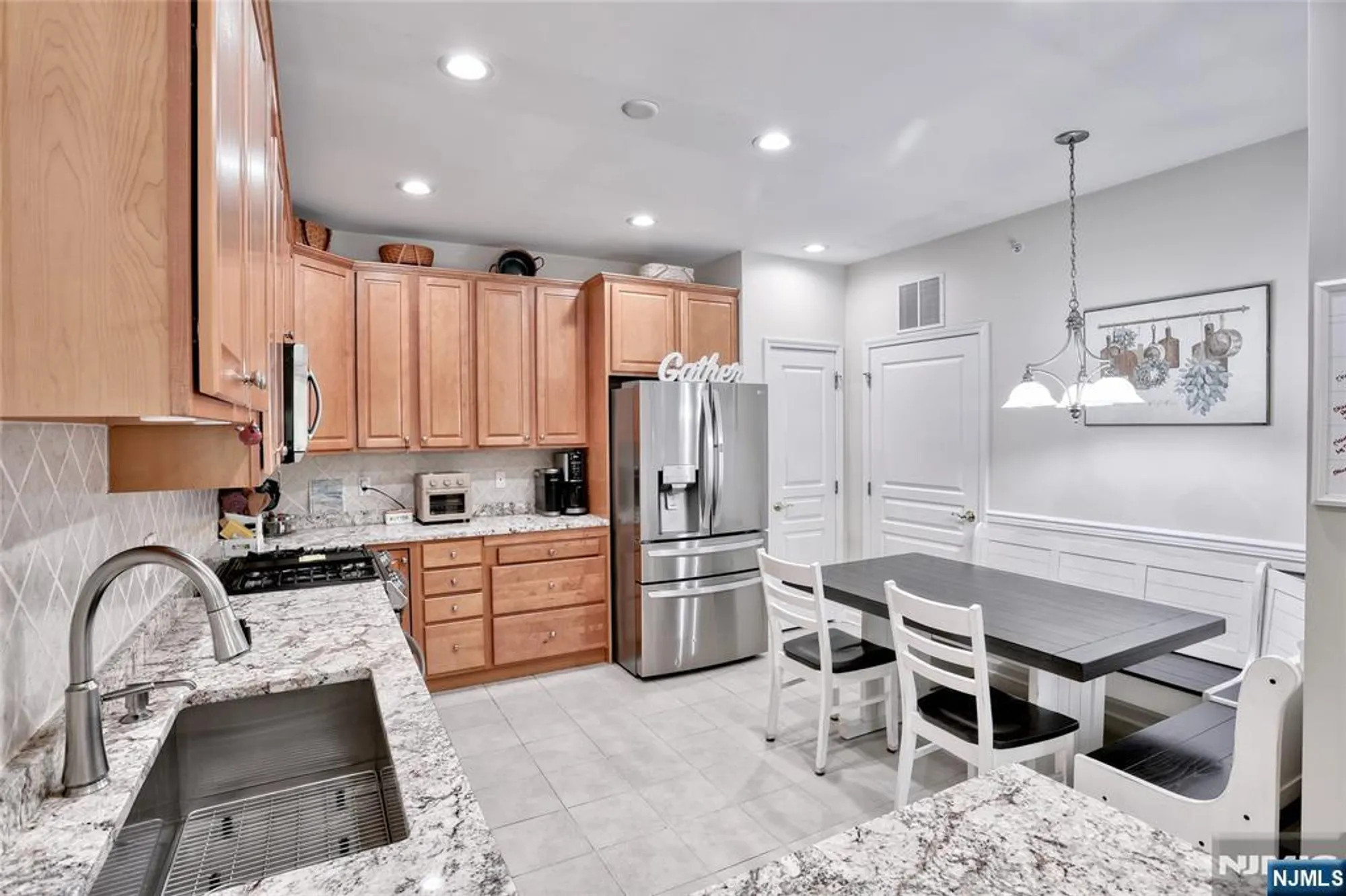 Property Slideshow image 14 of 35 | 8415 warrens way, Wanaque, NJ, 07465