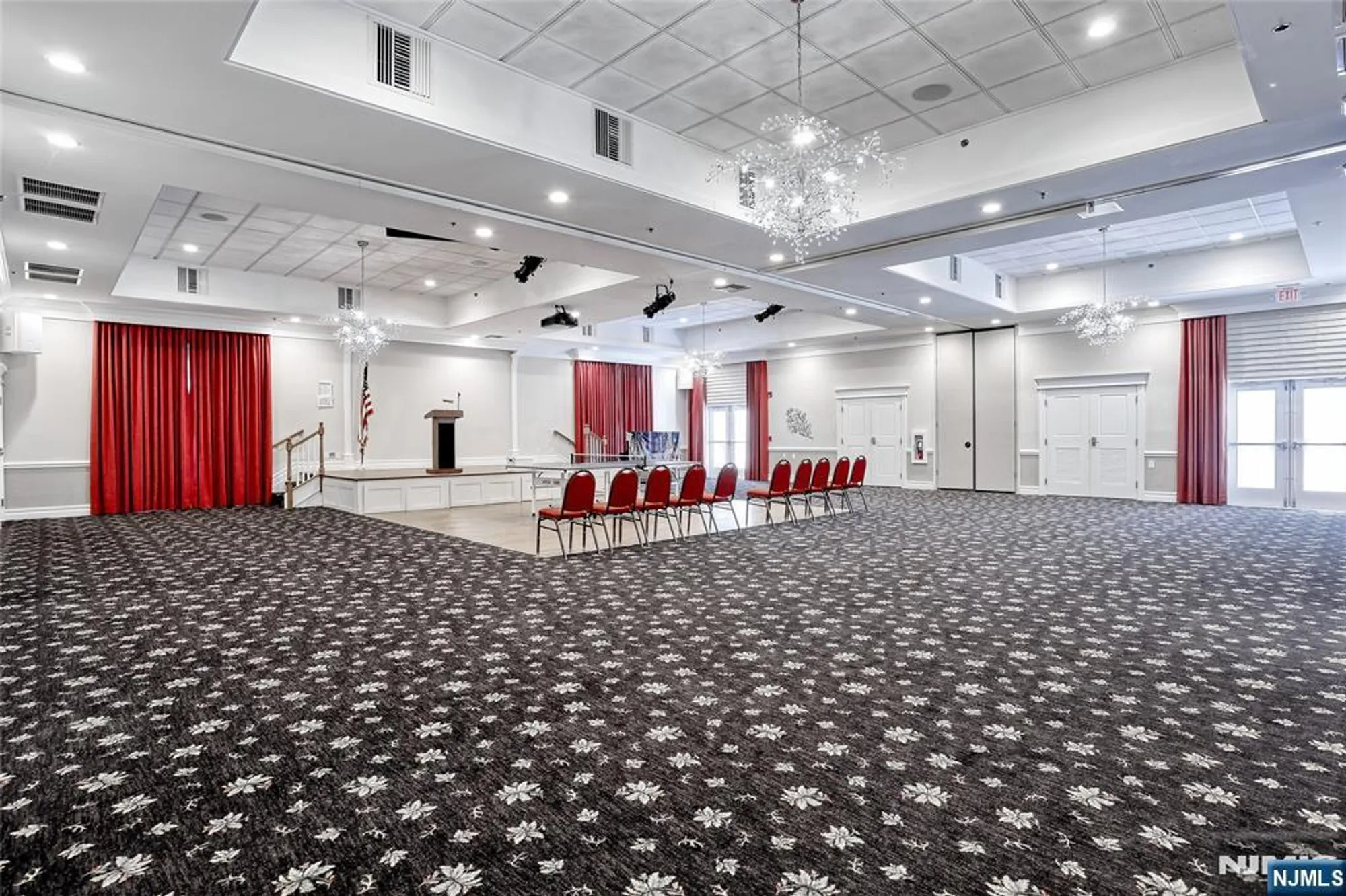 Property Slideshow image 24 of 35 | 8415 warrens way, Wanaque, NJ, 07465