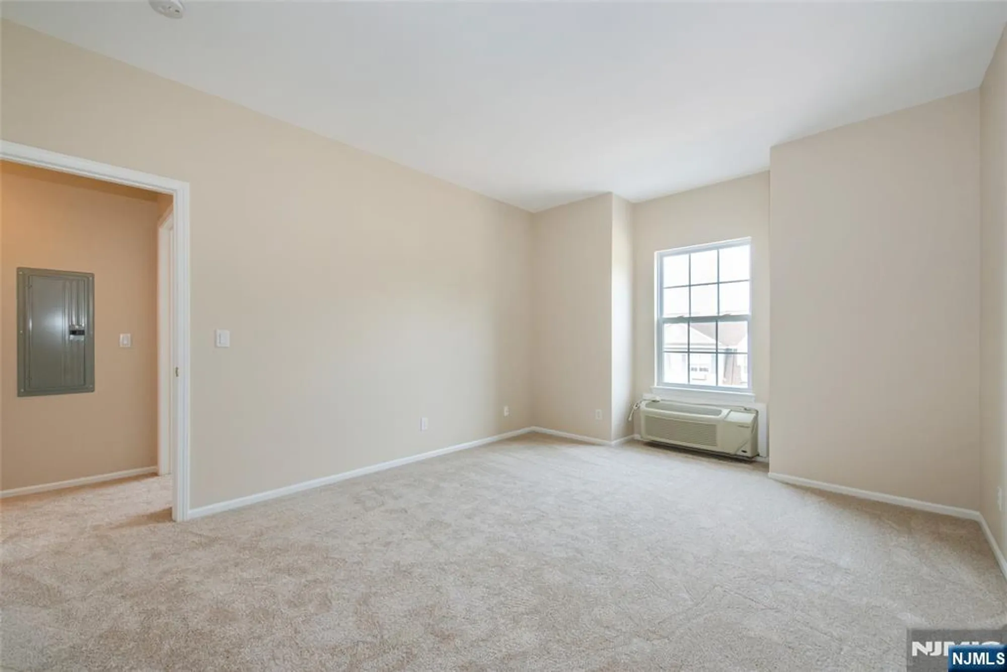 Property Slideshow image 15 of 33 | 9302 richmond rd, West Milford, NJ, 07480