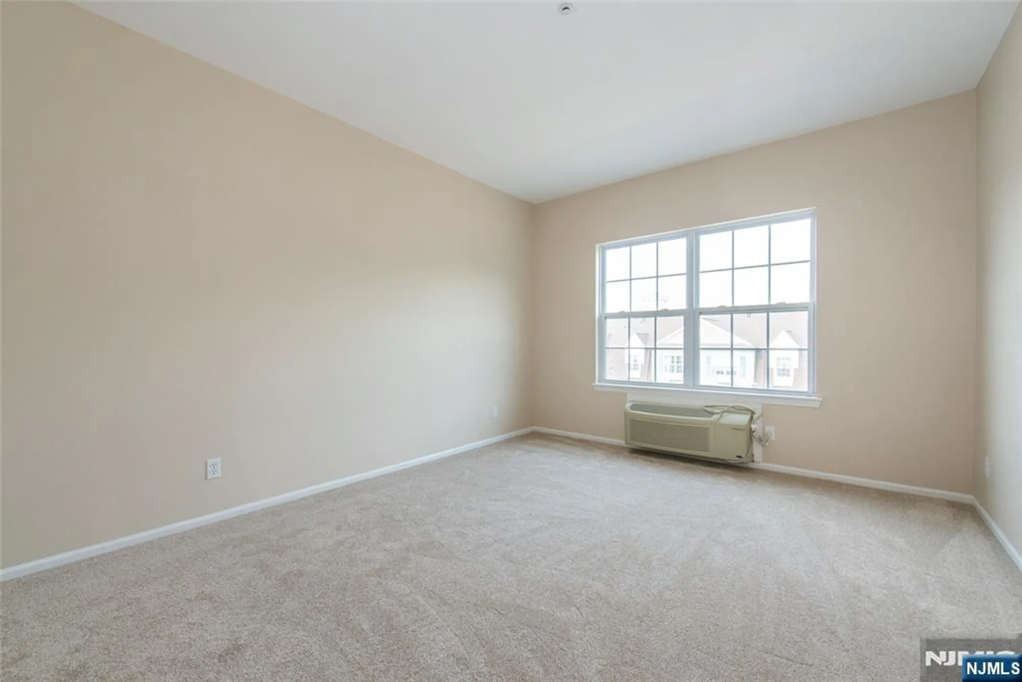 Property Slideshow image 19 of 33 | 9302 richmond rd, West Milford, NJ, 07480