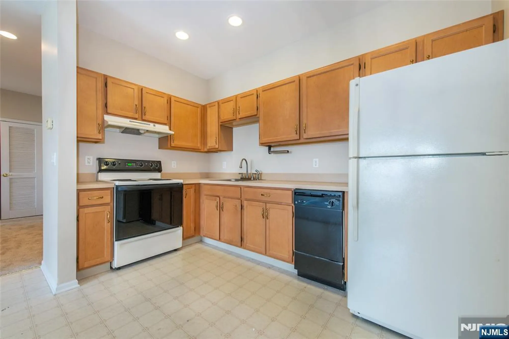 Property Slideshow image 7 of 33 | 9302 richmond rd, West Milford, NJ, 07480