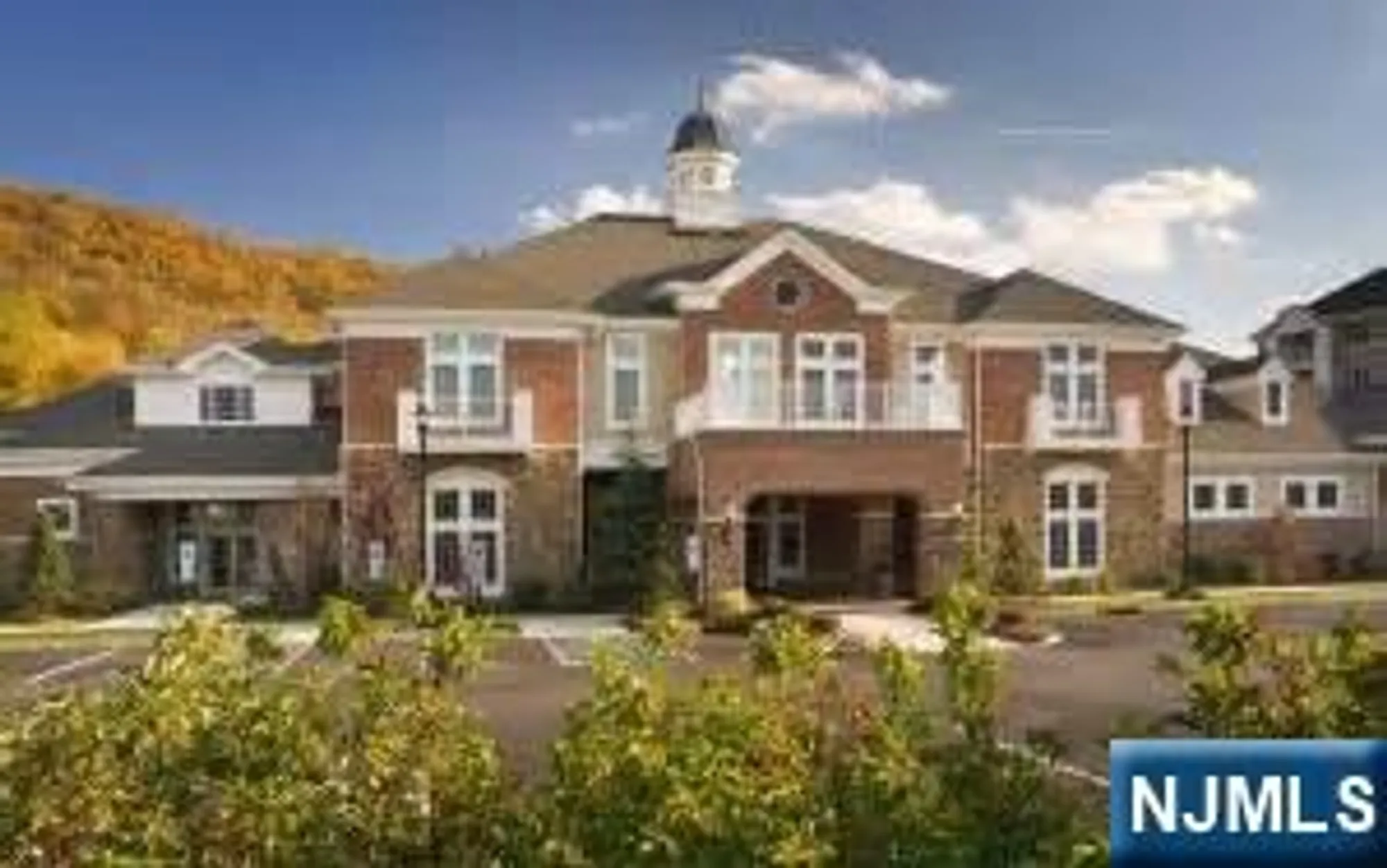 Property Slideshow image 39 of 50 | 4319 warrens way deeded garage, Wanaque, NJ, 07465