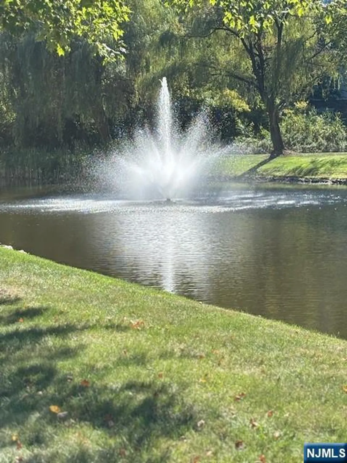 Property Slideshow image 5 of 50 | 4319 warrens way deeded garage, Wanaque, NJ, 07465