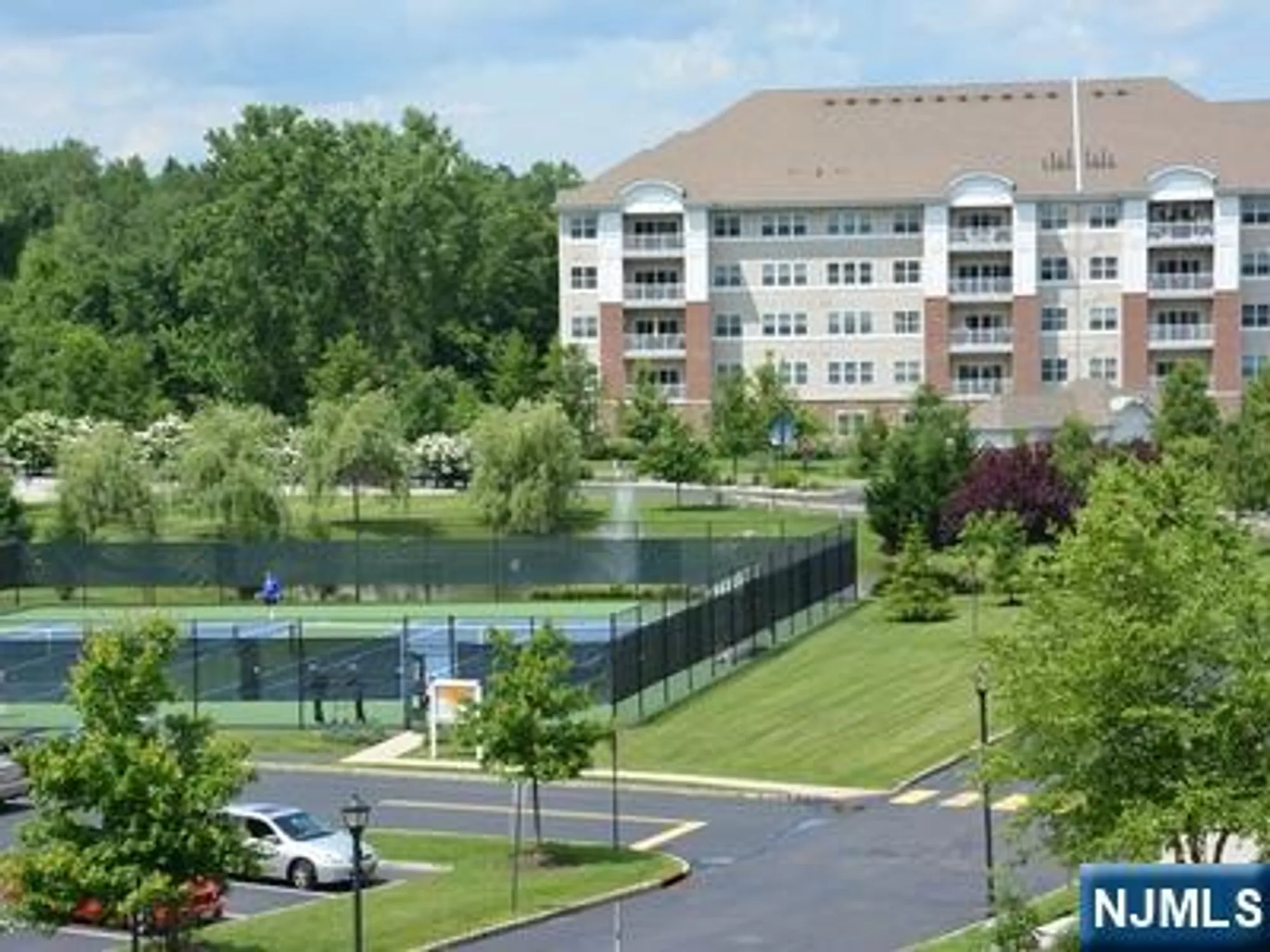 Property Slideshow image 46 of 50 | 4319 warrens way deeded garage, Wanaque, NJ, 07465