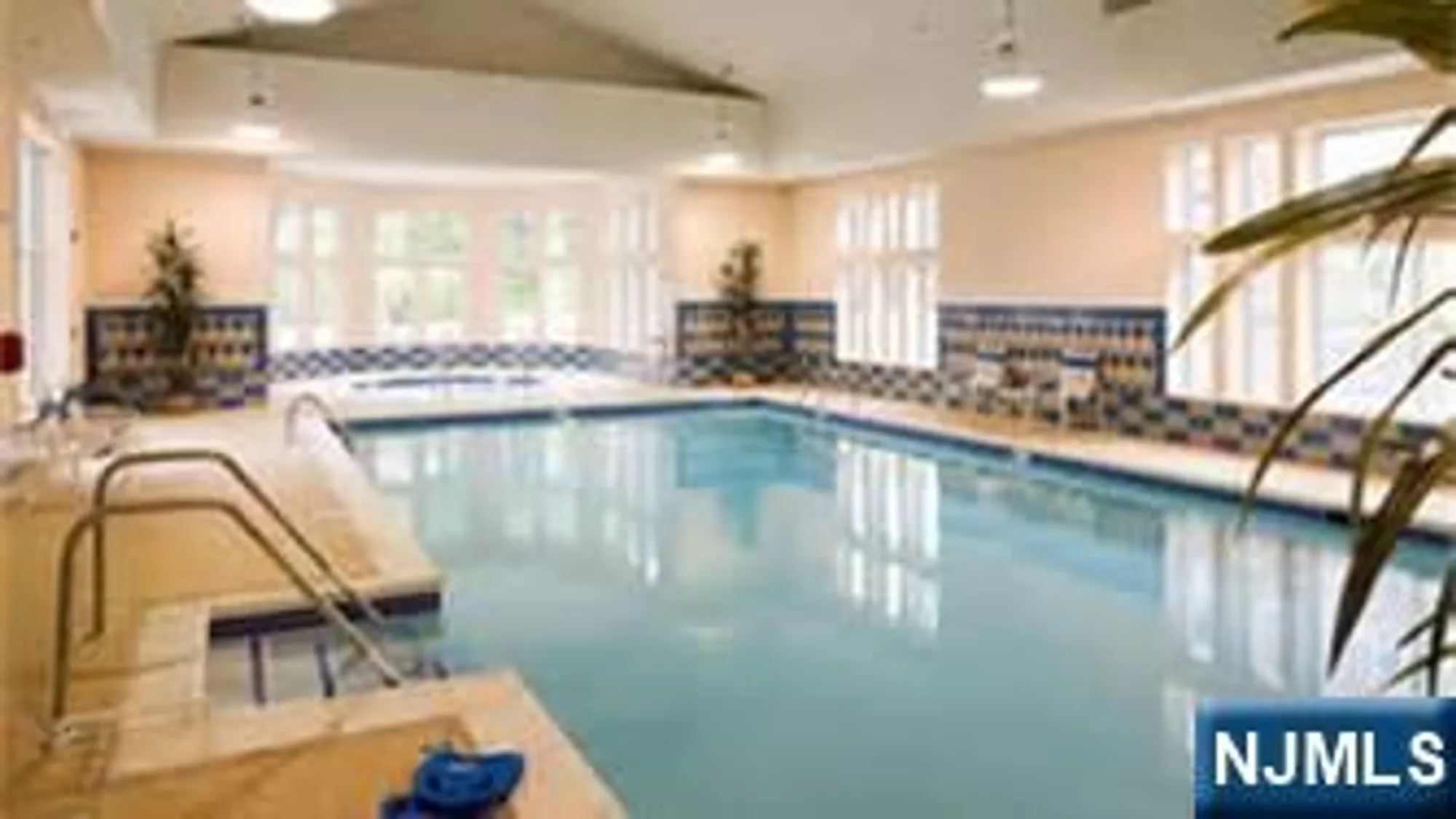 Property Slideshow image 50 of 50 | 4319 warrens way deeded garage, Wanaque, NJ, 07465