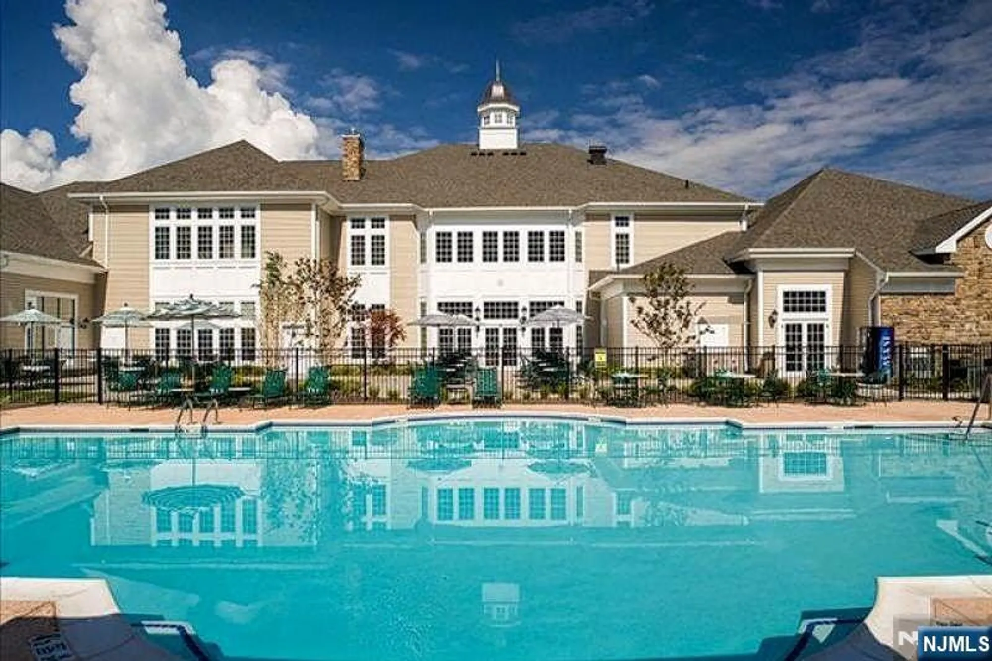 Property Slideshow image 21 of 29 | 4321 warrens way # 4321, Wanaque, NJ, 07465