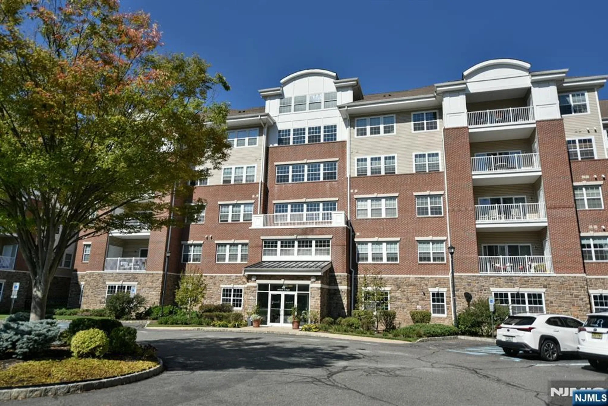 Property Slideshow image 28 of 29 | 4321 warrens way # 4321, Wanaque, NJ, 07465