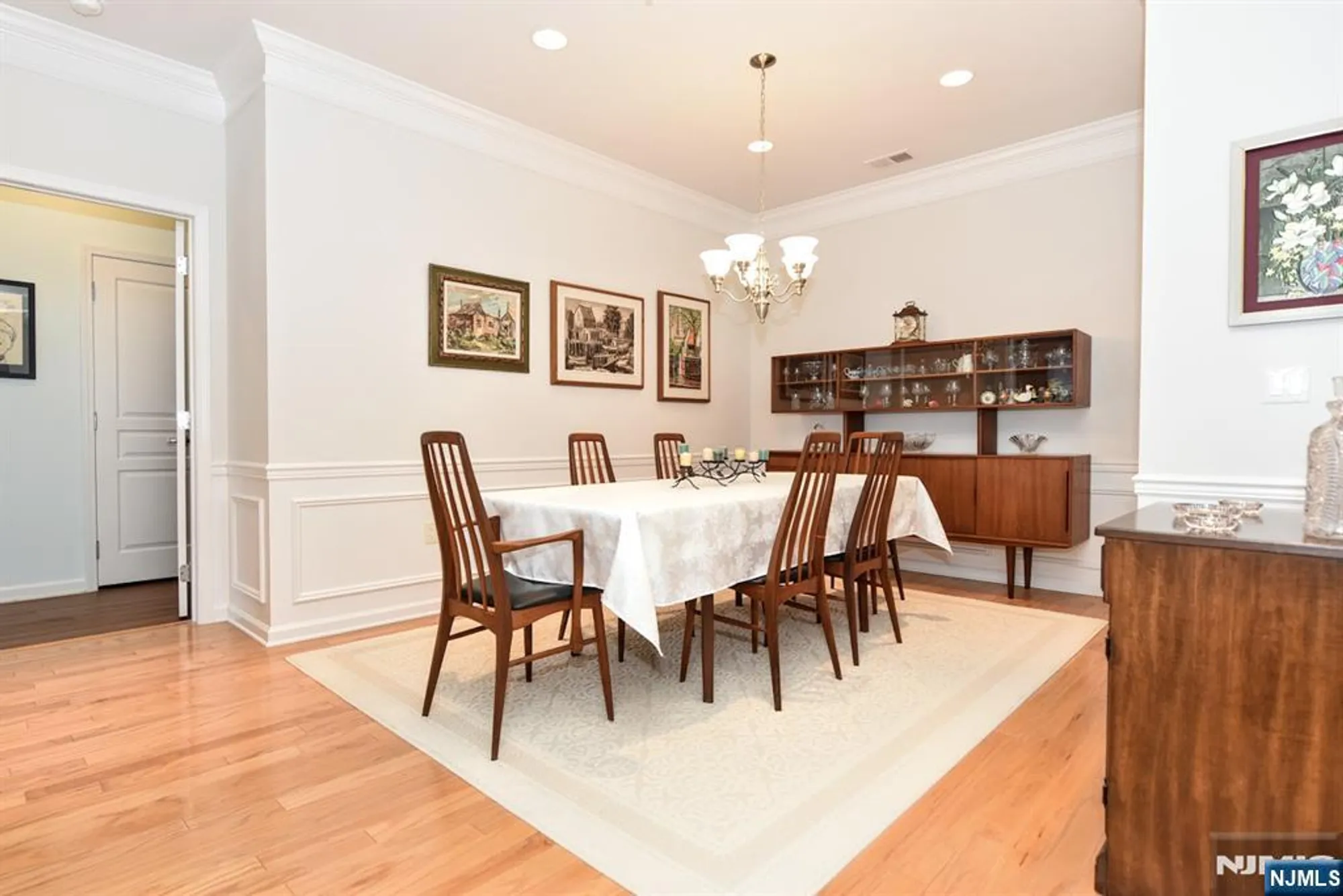 Property Slideshow image 8 of 29 | 4321 warrens way # 4321, Wanaque, NJ, 07465