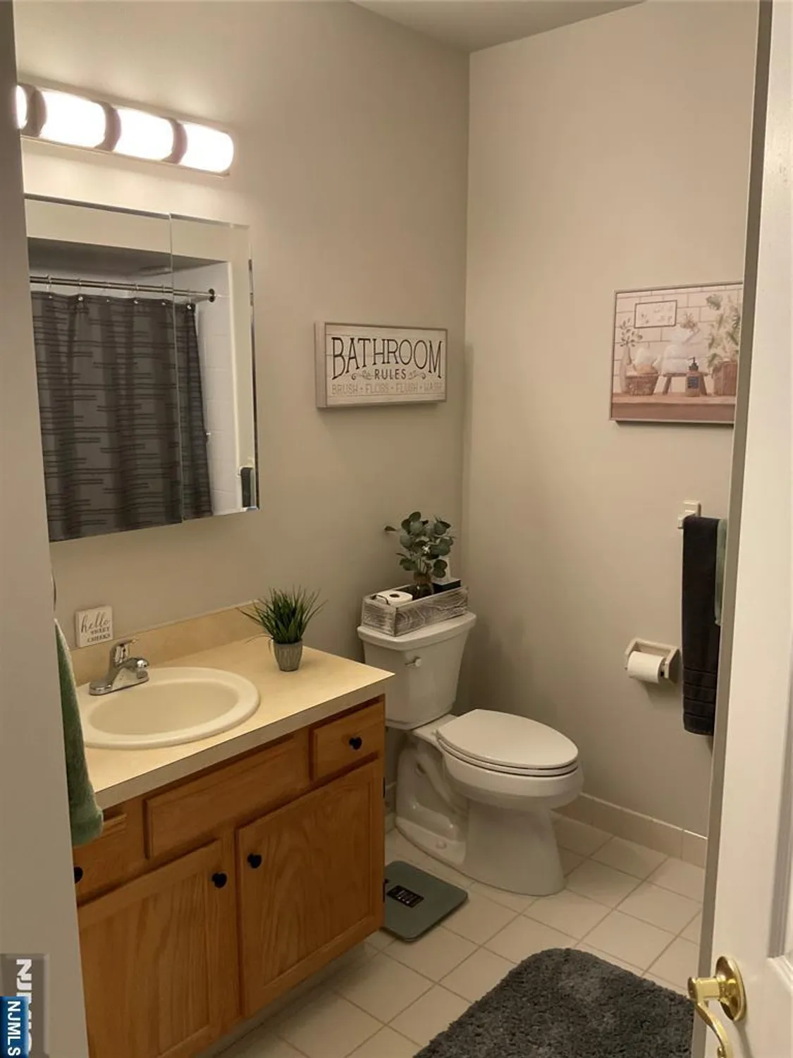 Property Slideshow image 11 of 28 | 5318 richmond rd, West Milford, NJ, 07480