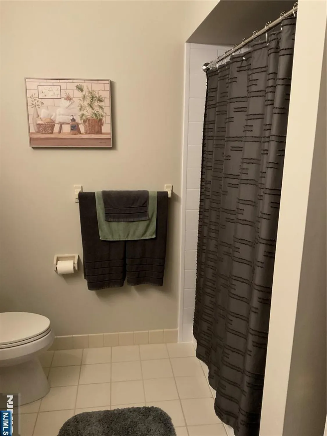 Property Slideshow image 12 of 28 | 5318 richmond rd, West Milford, NJ, 07480